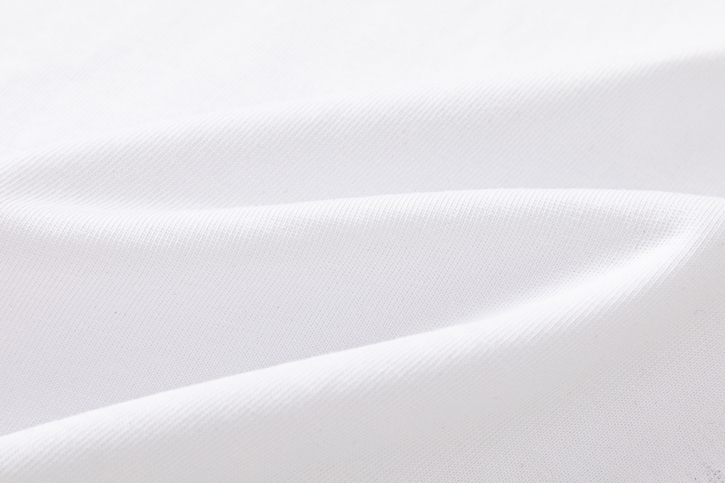 Off-White Printed Crew Neck T-Shirt | Stylish and Comfortable Streetwear Tee 8 i1748831000573 5686 0 7