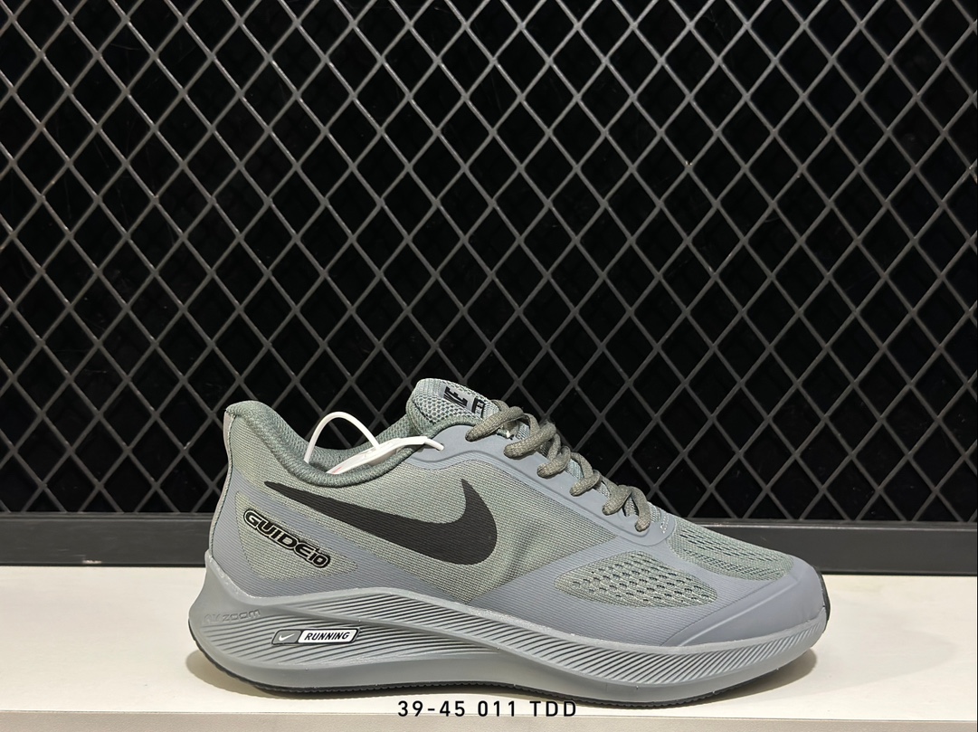 莆田✅耐克 Nike 2020新款 7x 登月男款系列跑步鞋7X网面透气训练鞋