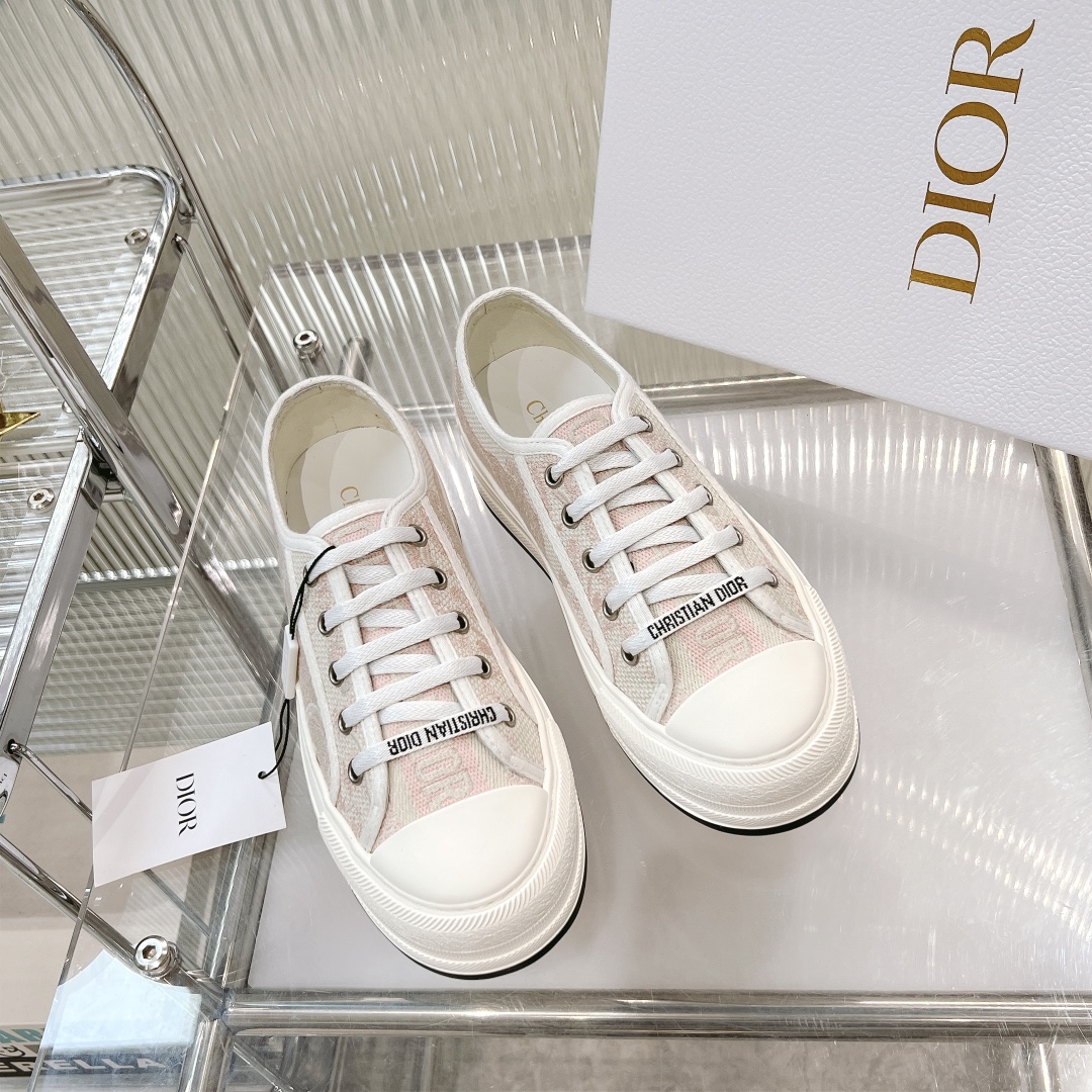 Where can I buy the best 1:1 original
 Dior Shoes Sneakers Embroidery Cotton Cowhide PU TPU Oblique Casual