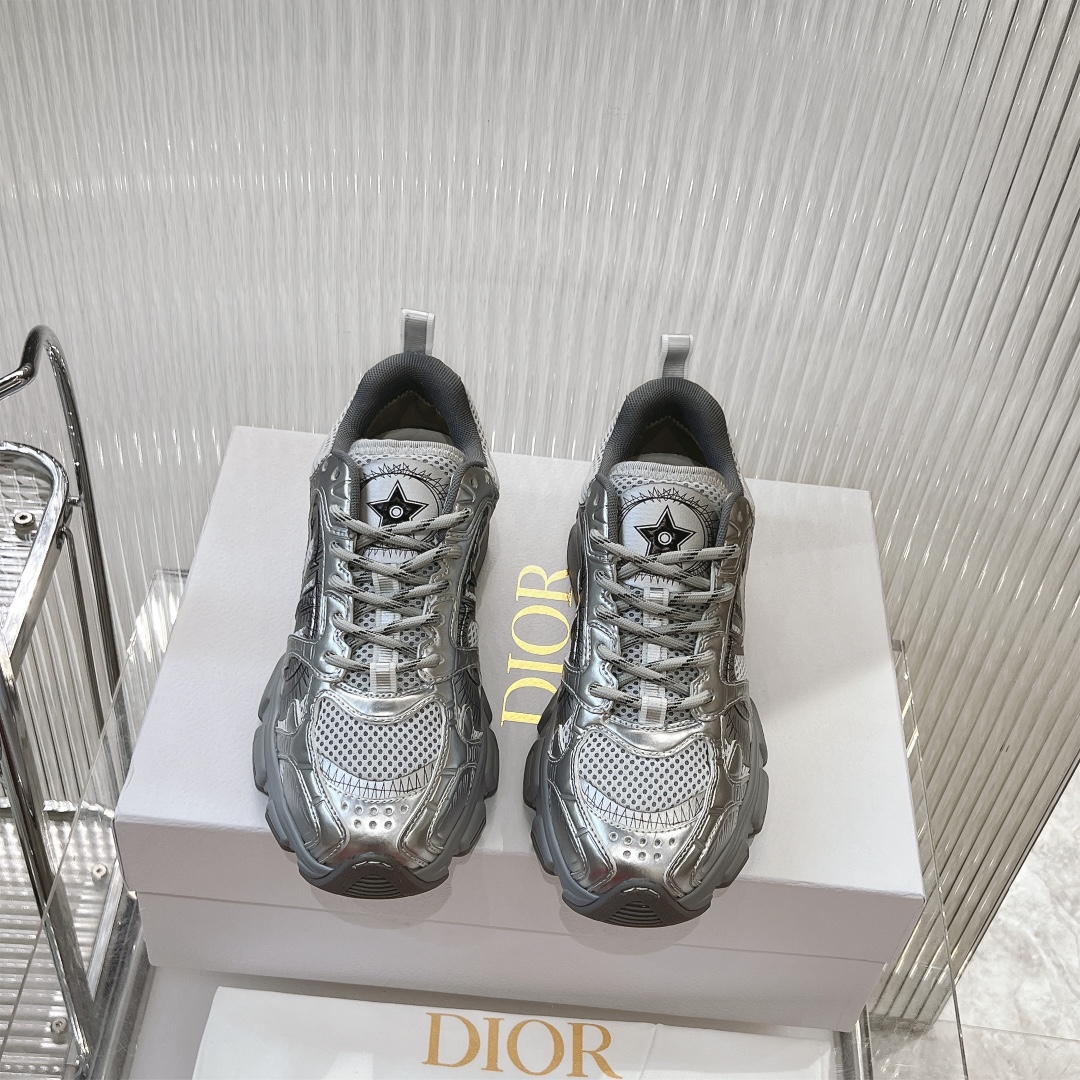 Dior Shoes Sneakers Black White Cowhide Fabric Rubber Fall Collection Casual