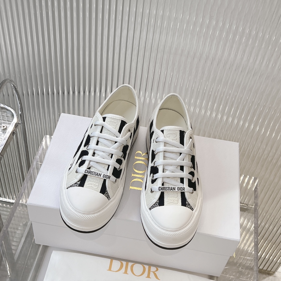 Dior Sneakers Canvas Shoes Embroidery Canvas Cowhide PU TPU Oblique Casual