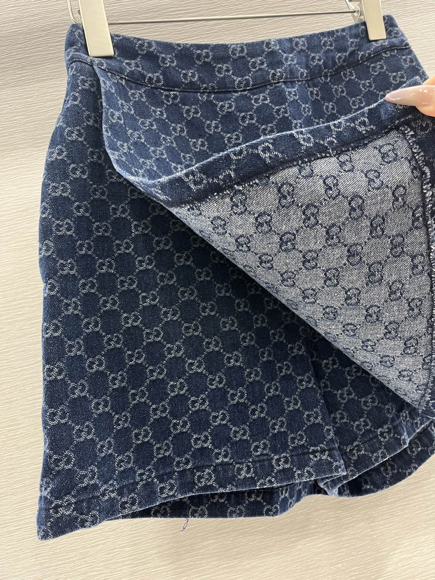 i1746985212303 3180 0 8