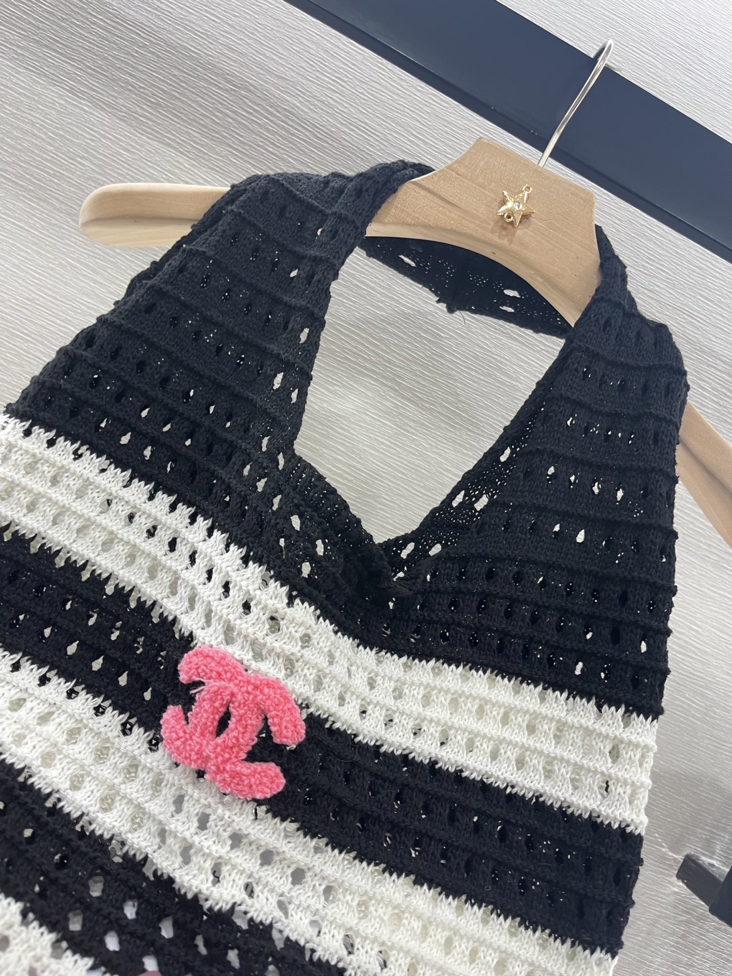 Chanel Striped Knit Shoulder Bag, Luxurious Cashmere, Designer Handbag 6 i1746986121822 4200 0 6