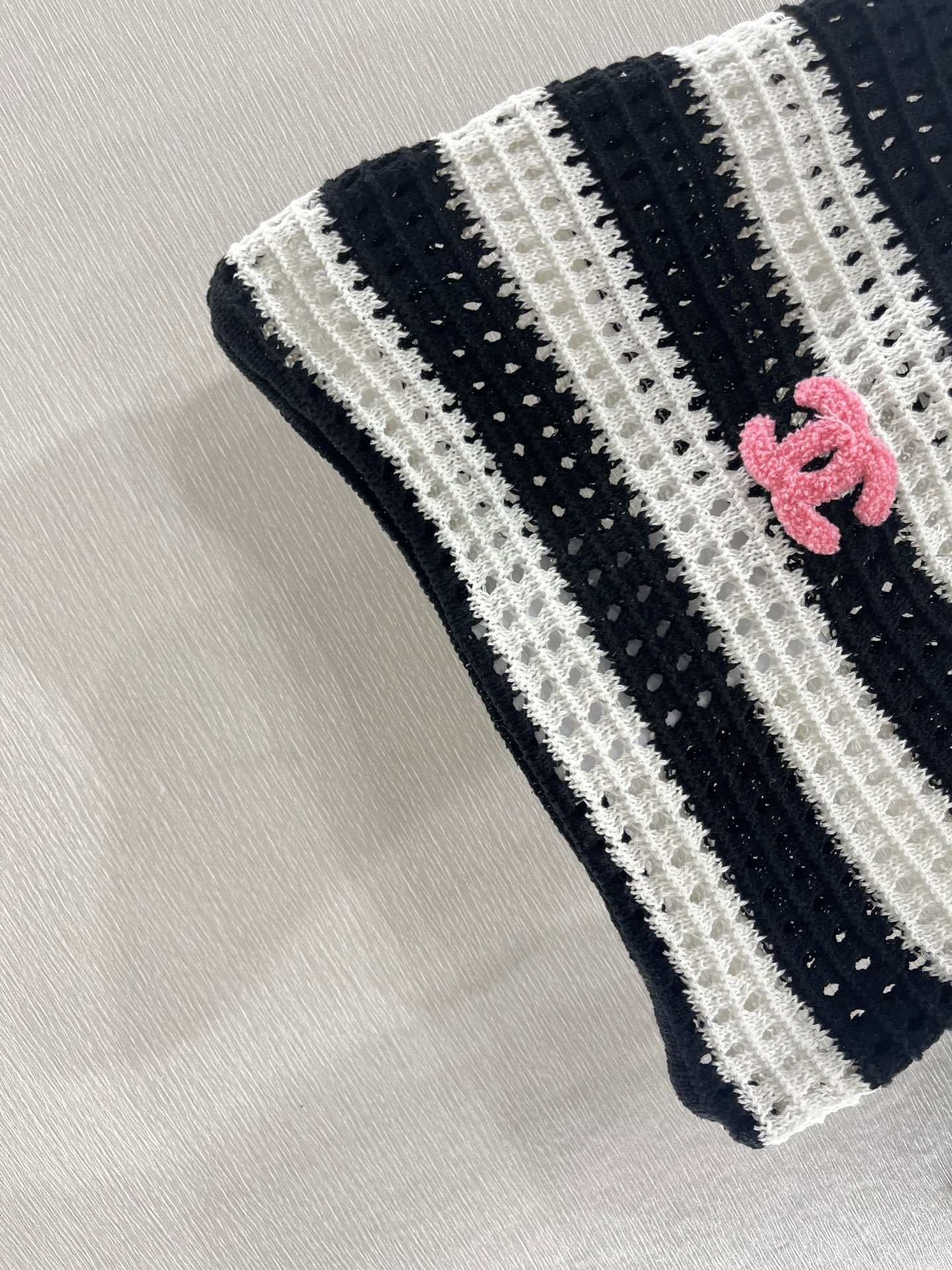 Chanel Striped Knit Shoulder Bag, Luxurious Cashmere, Designer Handbag 5 i1746986121823 5863 0 5