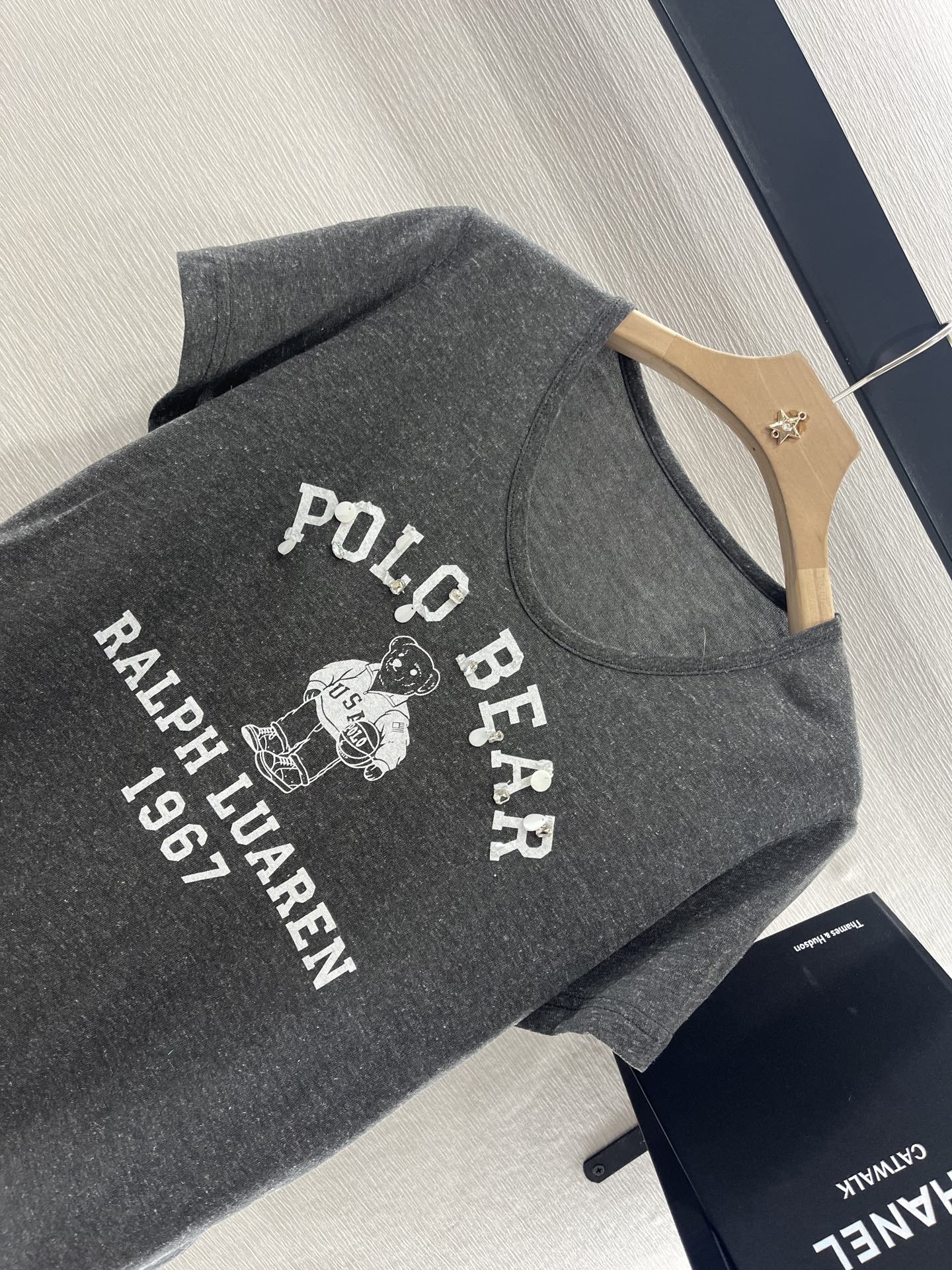 Ralph Lauren Women's Polo Bear Linen-Blend Tee, Gray, S-L 3 i1746986887472 4658 0 2
