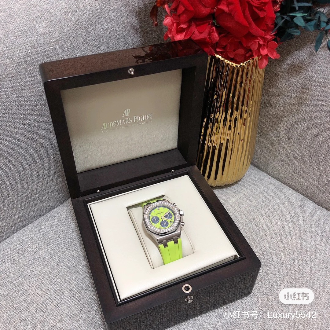 NO:157487,Apple green,19860909苹果绿,,Watch
