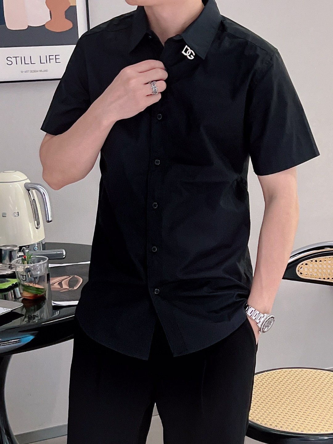 🇫🇷 D&G 杜嘉班纳 *2026帅气修身备款短袖衬衫，100%鲁泰丝滑面料，舒服透气，休闲衬衣，简约时