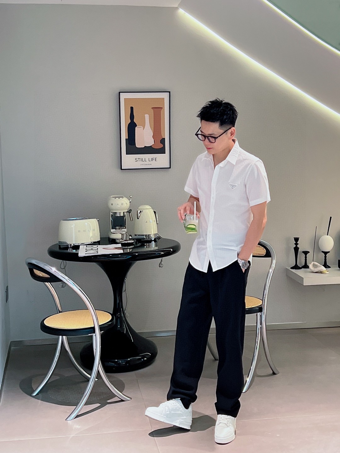 🇫🇷PRADA*2026帅气修身备款短袖衬衫，100%鲁泰丝滑面料，舒服透气，休闲衬衣，简约时尚，从容百