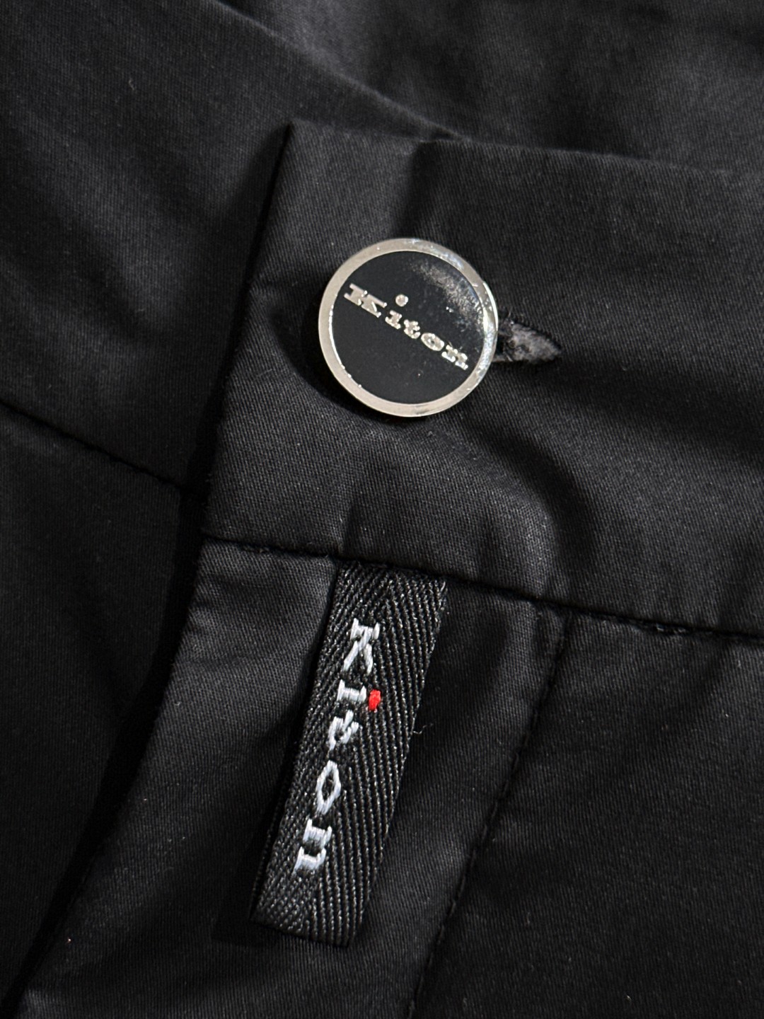 🇫🇷 Kiton 2026春夏爆款颜色：黑色，灰色，藏蓝色尺码：M-4XL介绍：高端松紧腰裤 顶级设计 