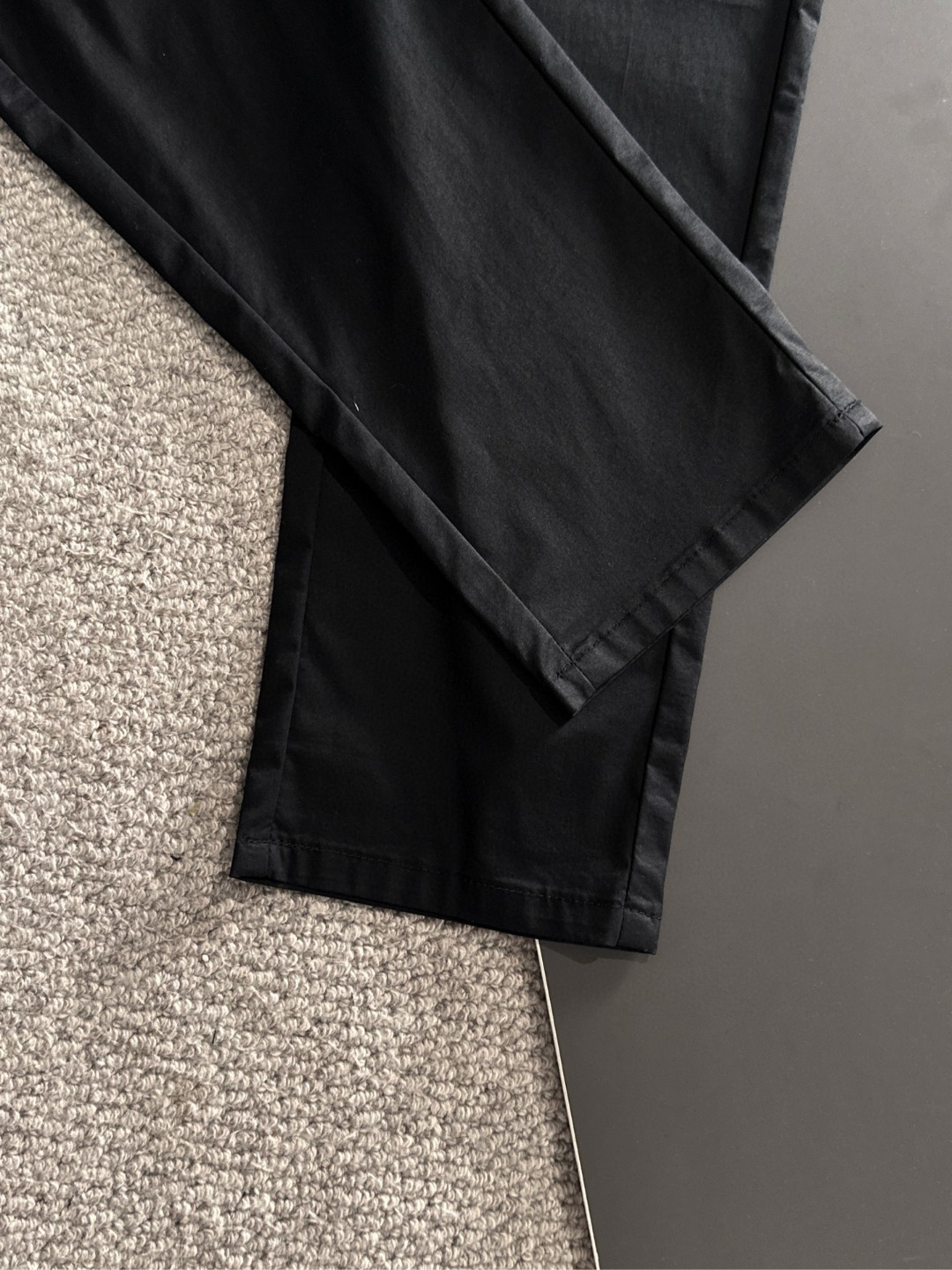 🇫🇷 Kiton 2026春夏爆款颜色：黑色，灰色，藏蓝色尺码：M-4XL介绍：高端松紧腰裤 顶级设计 