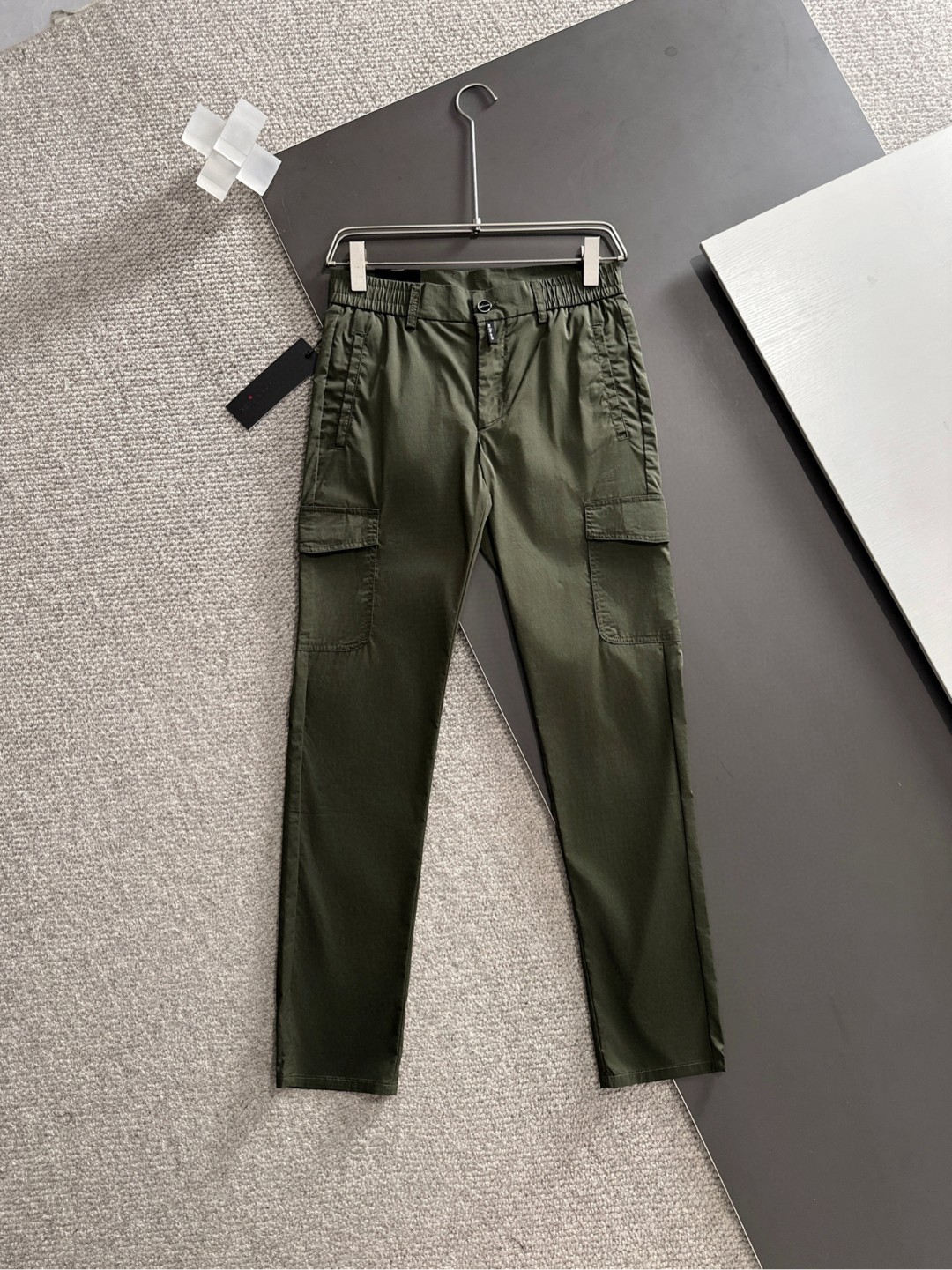 🇫🇷 Kiton 2026春夏爆款颜色：黑色，灰色，藏蓝色尺码：M-4XL介绍：高端松紧腰裤 顶级设计 