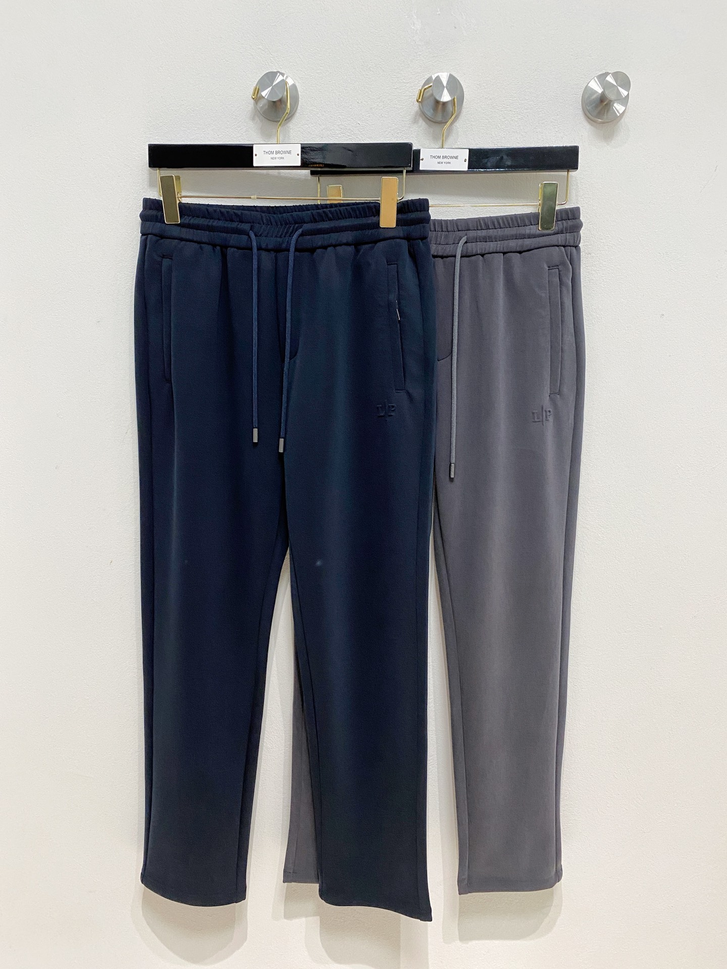 🇫🇷lP🆕原单休闲裤 2025新品，原版休闲裤 原版重工打造，品牌经典LOGO设计，三标齐全！原版五金辅