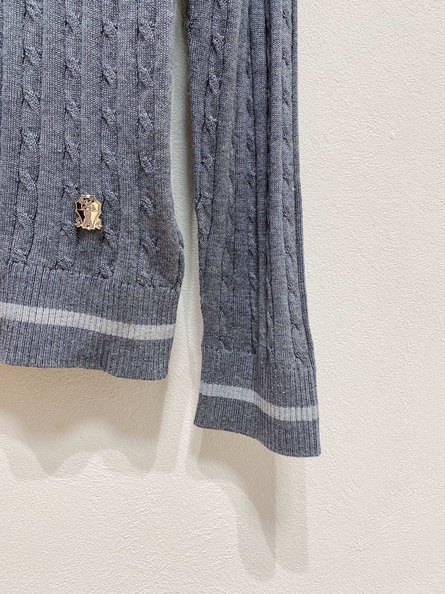 BC🇫🇷2025新款男士经典翻领针织Polo衫系列 进口针织面料呈现。轻盈柔软的面料经过成衣染色，营造出