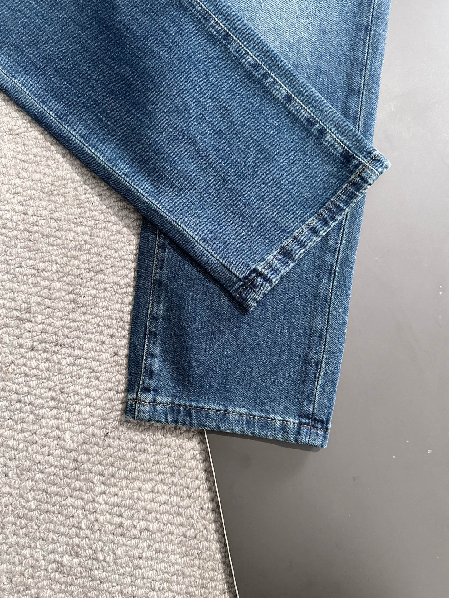 2026春夏爆款 杰尼亚🇫🇷尺码：29-40 介绍：高端牛仔裤 顶级设计 高品质五金辅料 进口面料 弹力