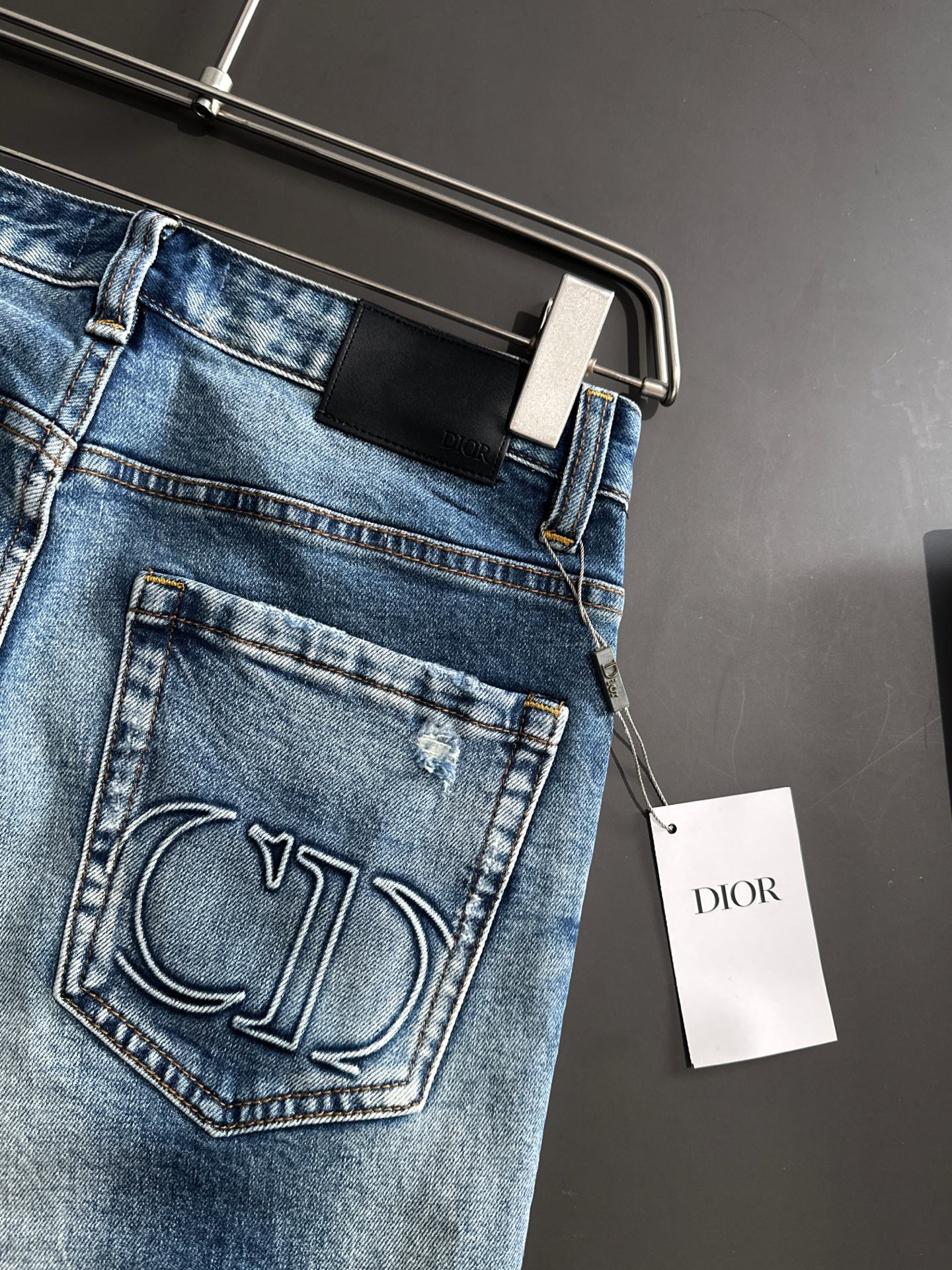 2026爆款 DIOR🇫🇷尺码：29-34介绍：高端牛仔裤 顶级设计 高品质五金辅料 进口面料 弹力舒适