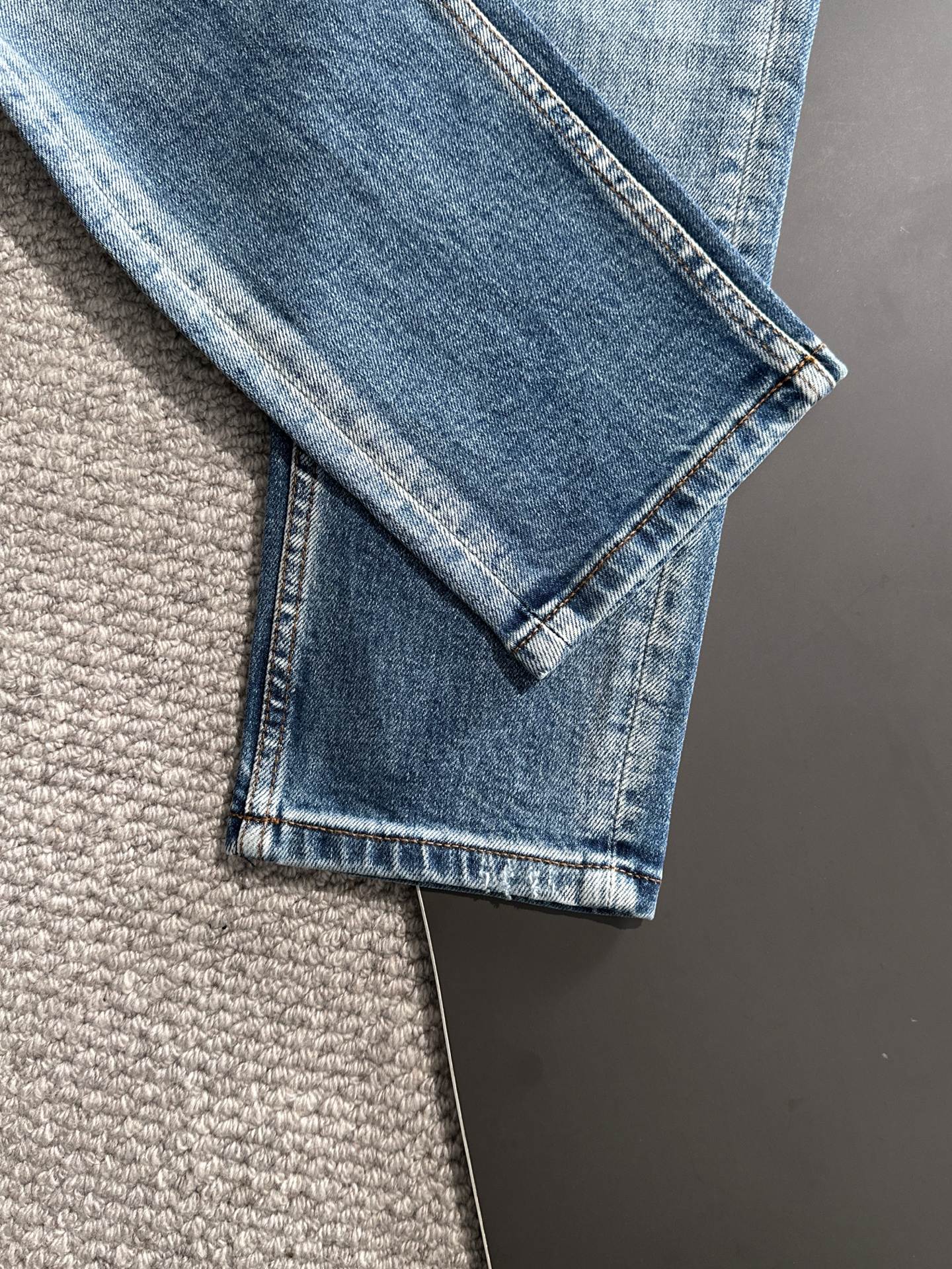 2026爆款 DIOR🇫🇷尺码：29-34介绍：高端牛仔裤 顶级设计 高品质五金辅料 进口面料 弹力舒适