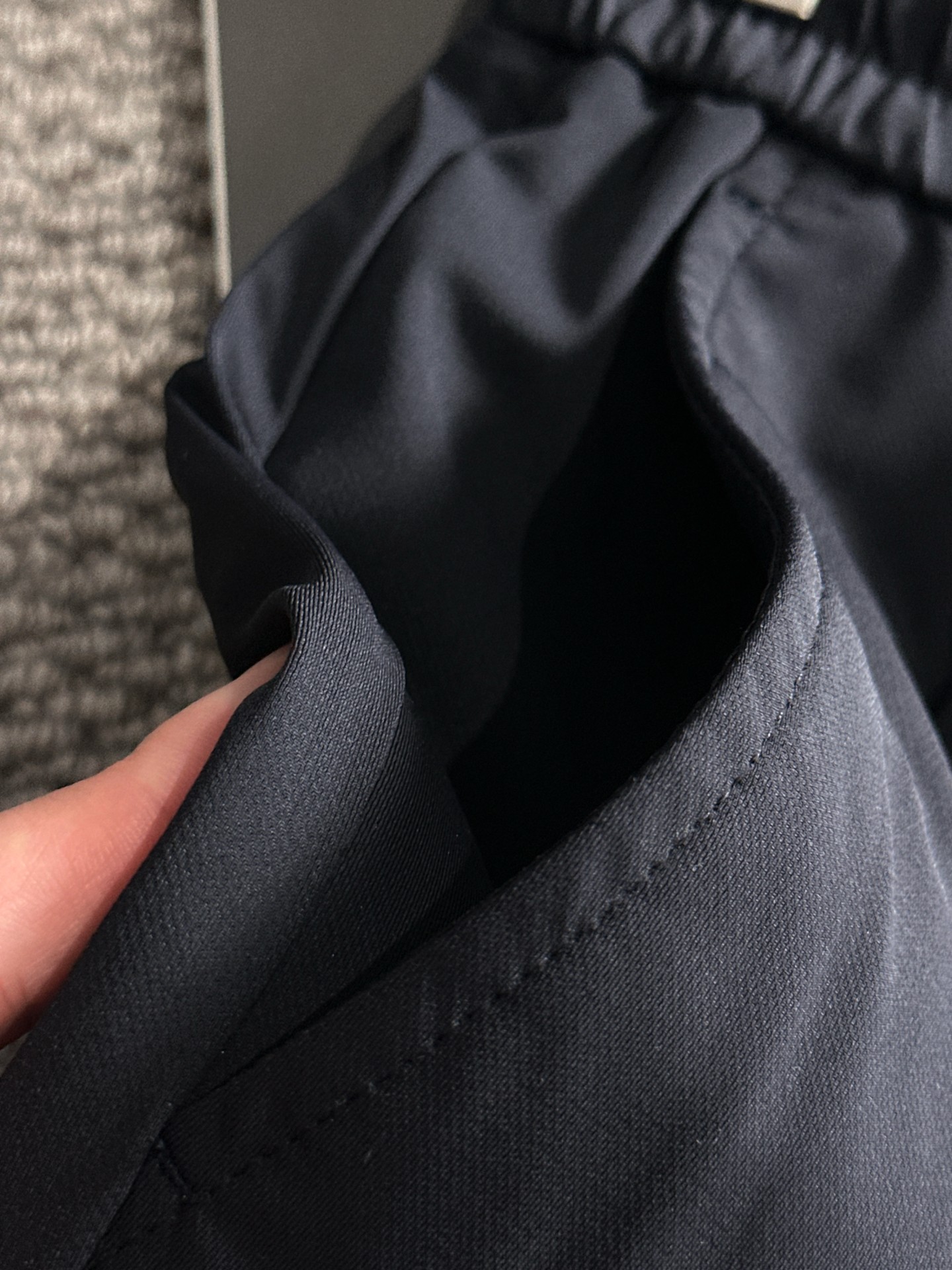 🇫🇷 BOSS 2026春夏爆款颜色：黑色，灰色，藏蓝色尺码：M-4XL介绍：高端松紧腰裤 顶级设计 高