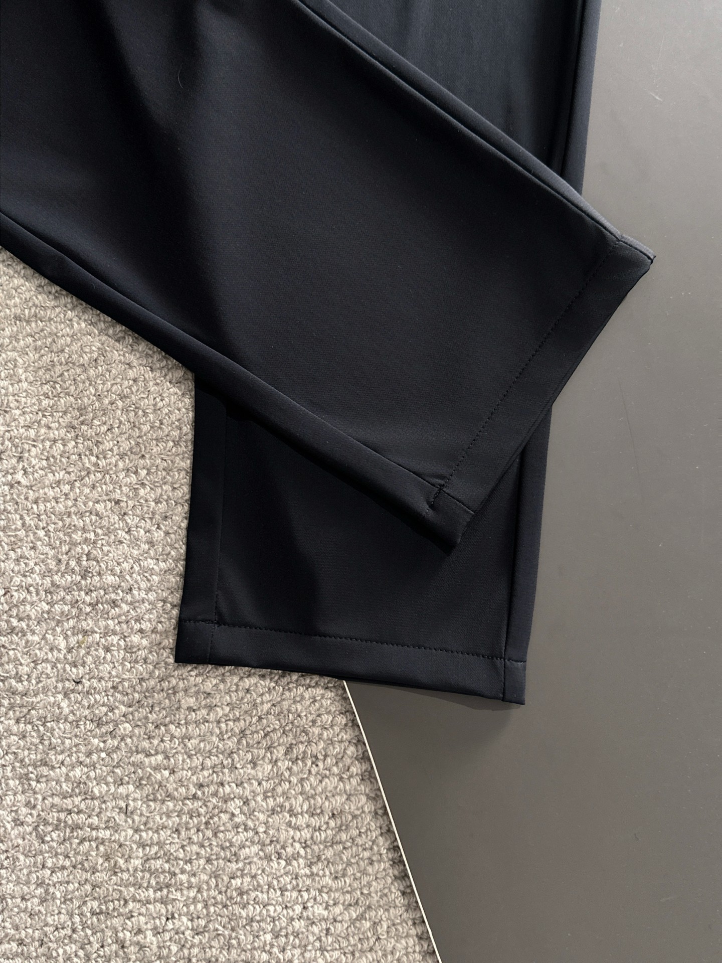 🇫🇷 BOSS 2026春夏爆款颜色：黑色，灰色，藏蓝色尺码：M-4XL介绍：高端松紧腰裤 顶级设计 高