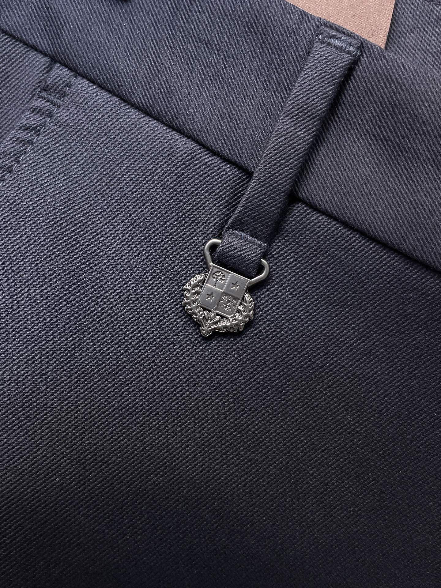 🇫🇷 loro Piana 原单休闲裤 2026新品，夏天新款 原版休闲裤 原版重工打造，品牌经典lOG