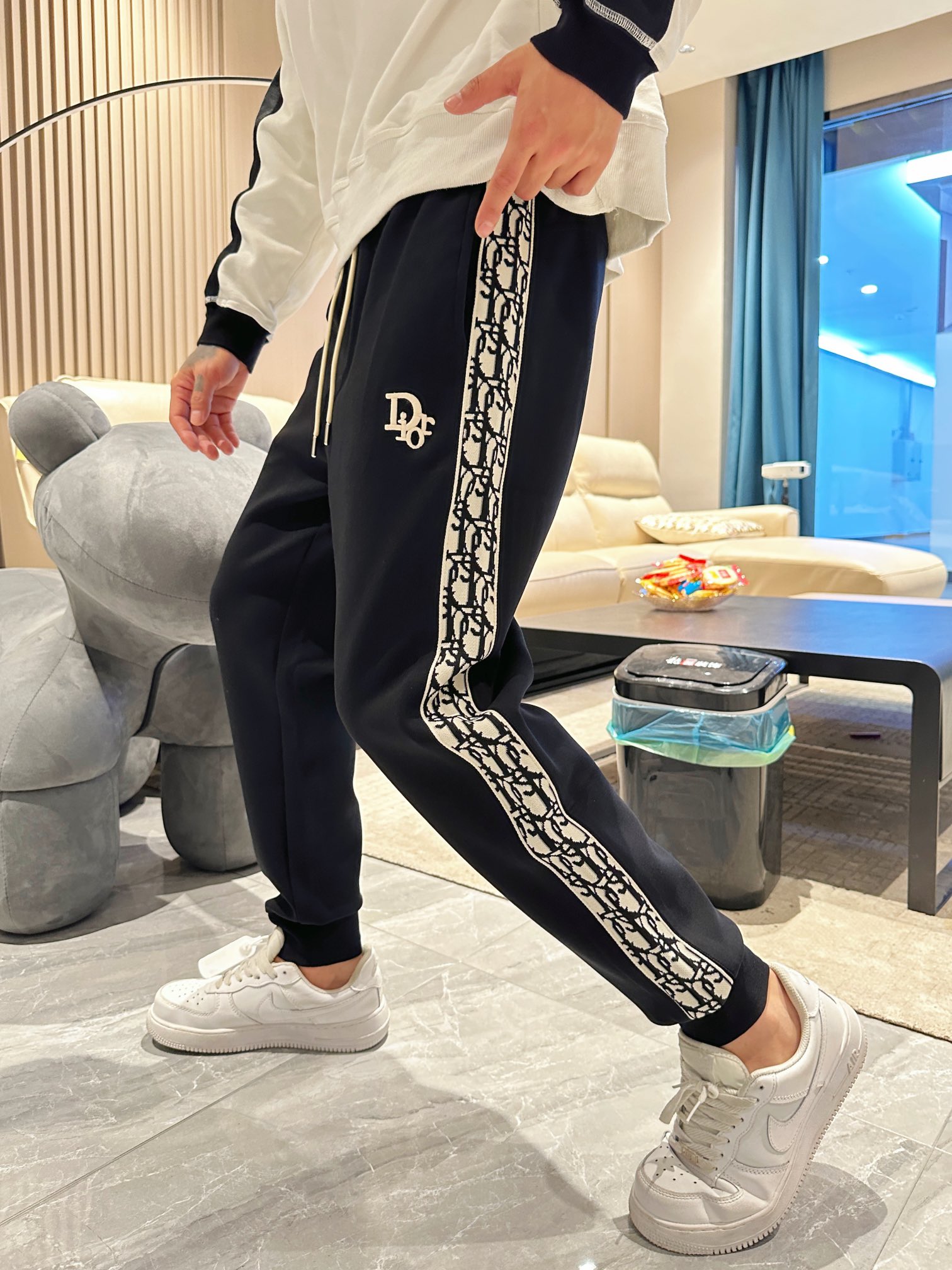 Dior Clothing Pants & Trousers Embroidery Fall/Winter Collection Fashion Casual