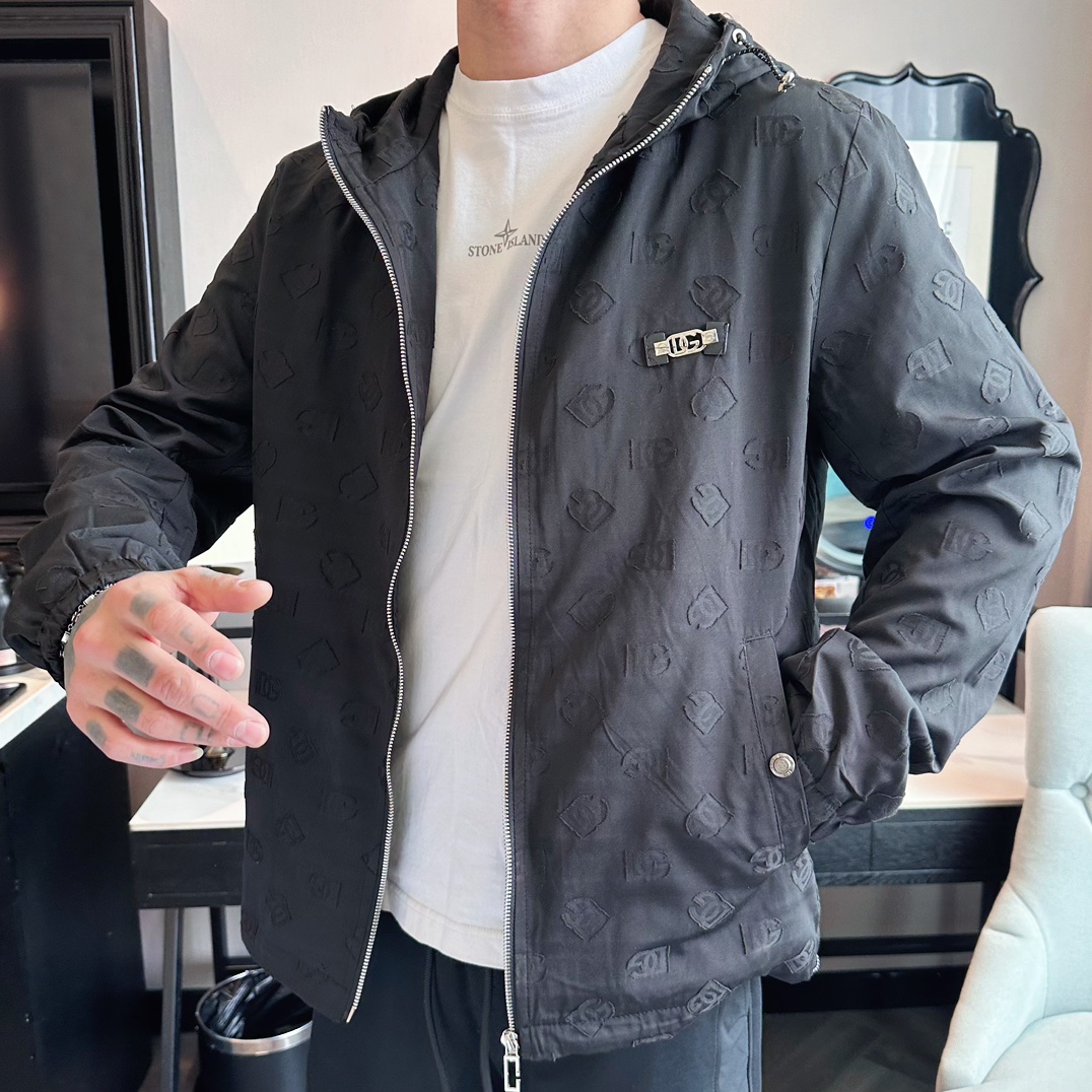 Dolce & Gabbana Black Logo-Embossed Zip-Up Hooded Jacket