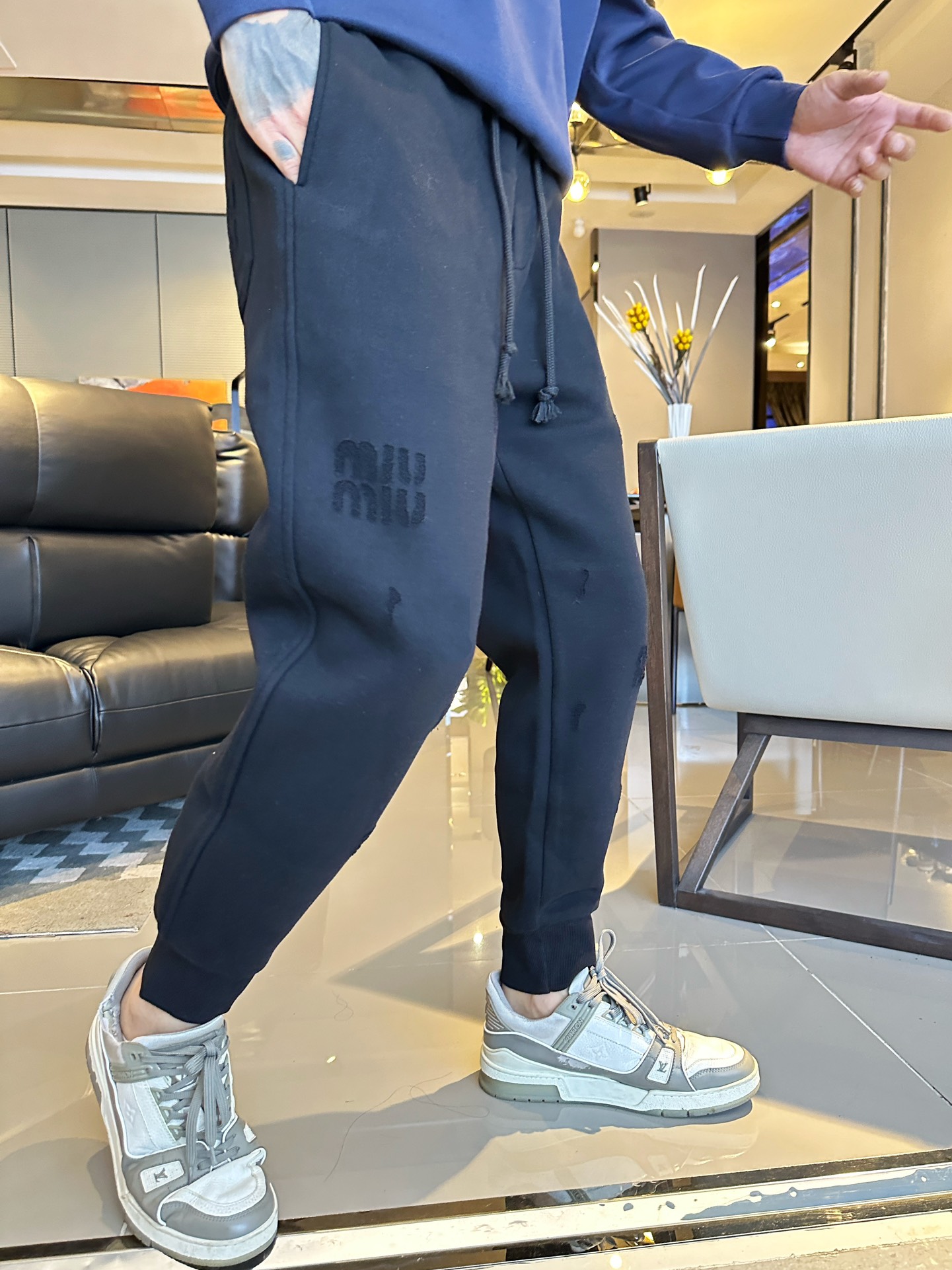 路易威登 Louis Vuitton 高定典藏名品高定成衣时装外套连衣裙衬衫T恤 #215320C9 3