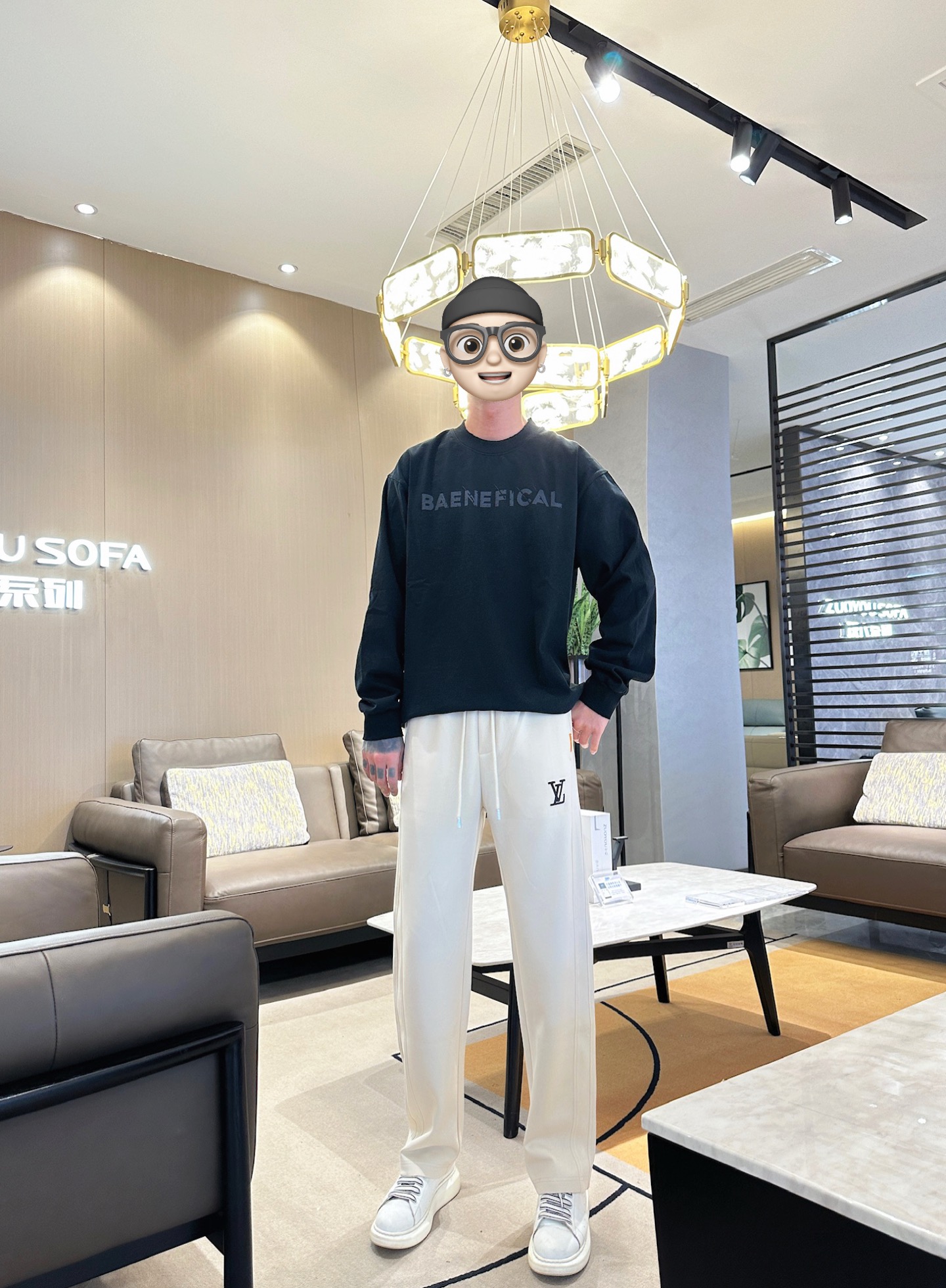   LV  顶级货品🐮 🆕2025春夏新款休闲裤！官网同步发售。品牌经典LOGO休闲裤 ，定制面料，舒适