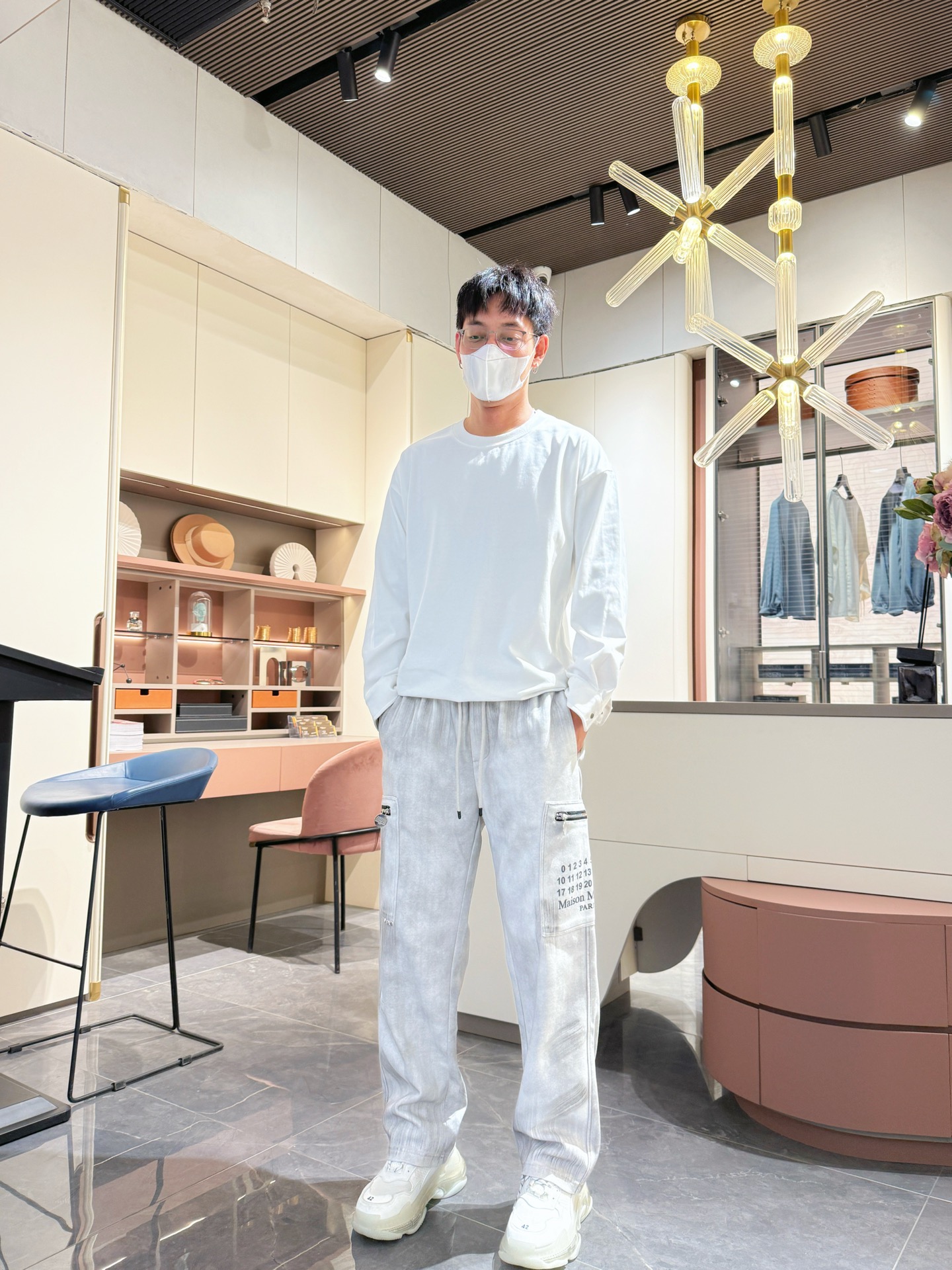   马吉拉  顶级货品🐮🆕2025春夏新款休闲裤！官网同步发售。品牌经典LOGO休闲裤 ，定制面料，舒适