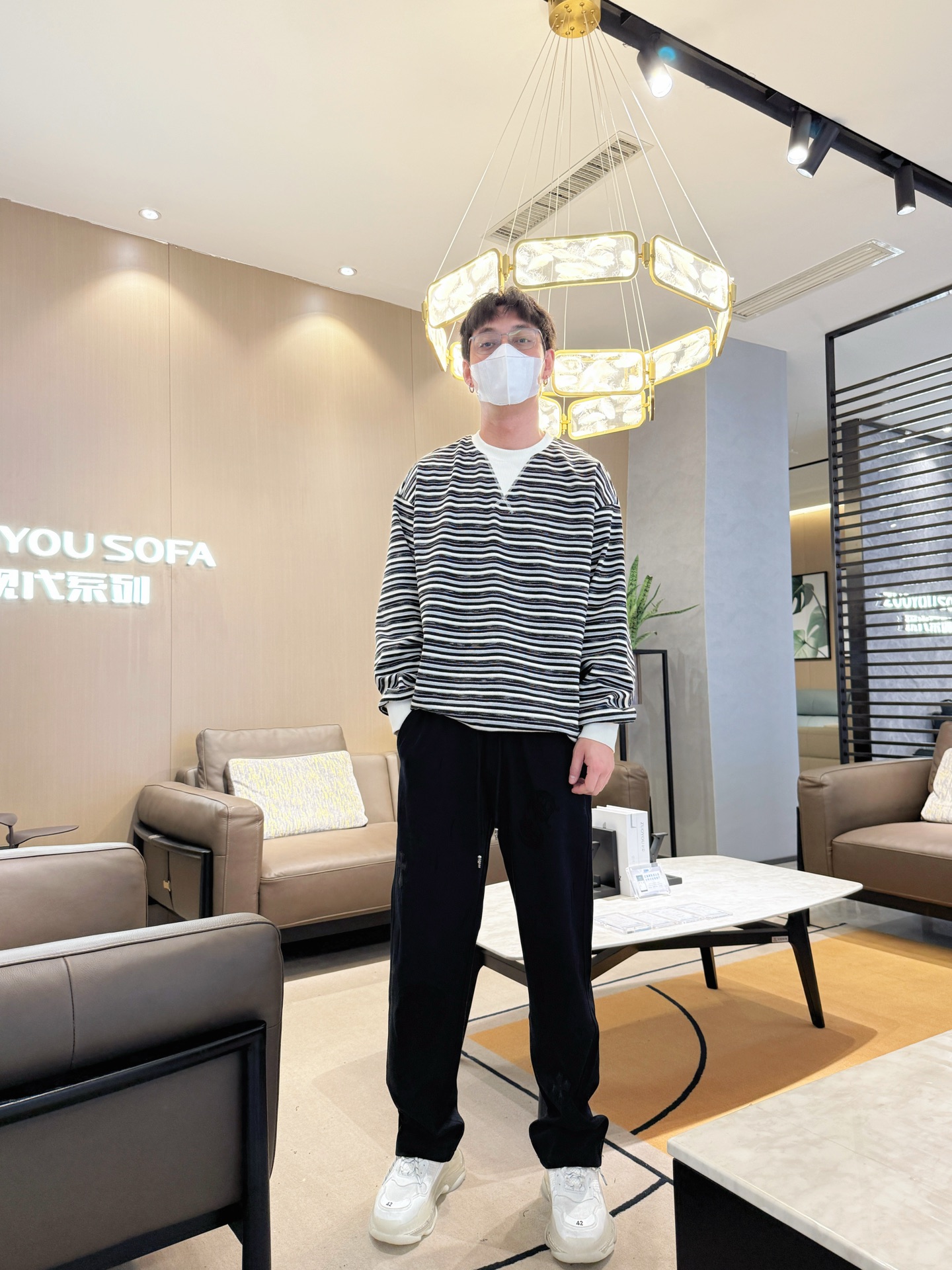  克罗心  顶级货品🐮 🆕2025春夏新款休闲裤！官网同步发售。品牌经典LOGO休闲裤 ，定制面料，舒