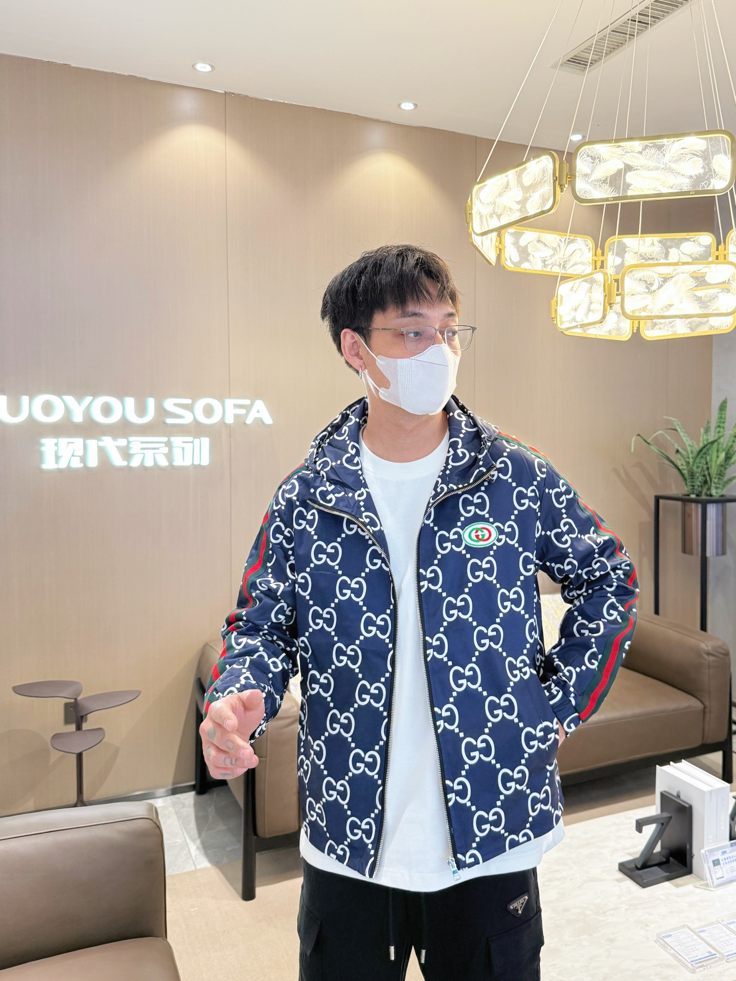 _dcJ9sLKJeo7yG9LXqWSoeCwKNolC_OUbya-D43w