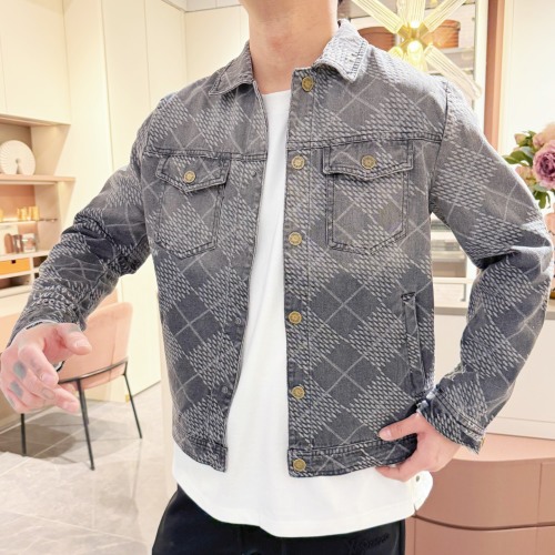 Louis Vuitton 2025 FW Denim Jacket - Embroidered Logo, Original Hardware 1 Louis Vuitton 2025 FW Denim Jacket - Embroidered Logo, Original Hardware