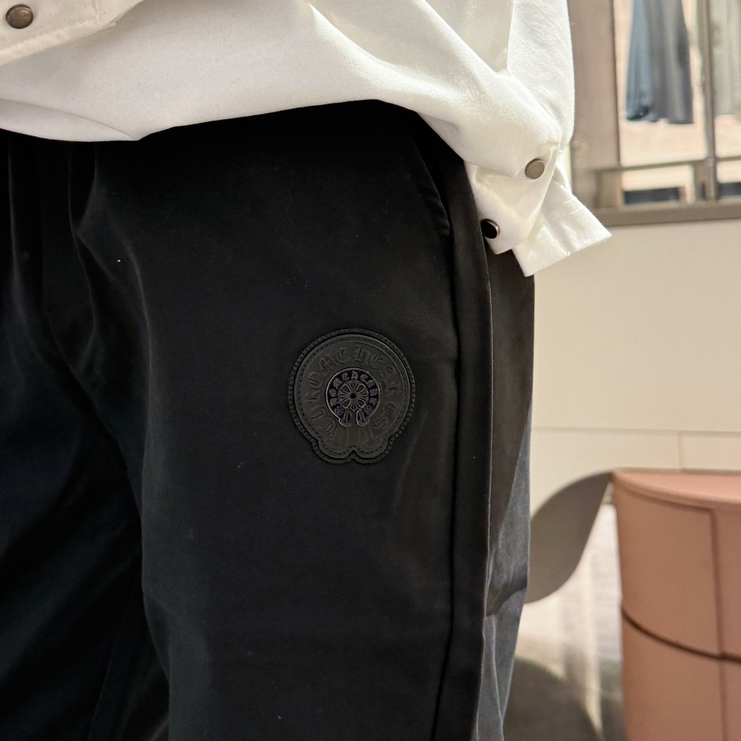   克罗心  顶级货品🐮 🆕2025春夏新款休闲裤！官网同步发售。品牌经典LOGO休闲裤 ，定制面料，舒