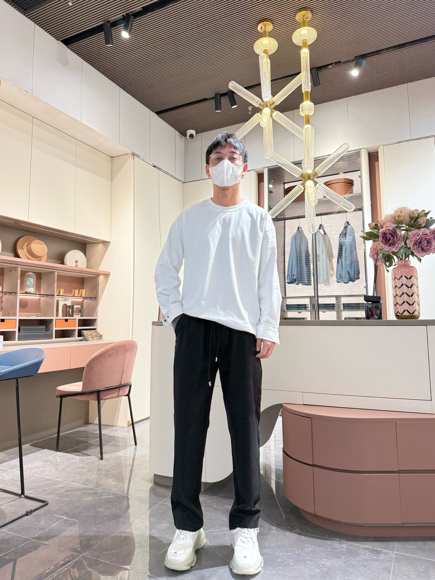   克罗心  顶级货品🐮 🆕2025春夏新款休闲裤！官网同步发售。品牌经典LOGO休闲裤 ，定制面料，舒