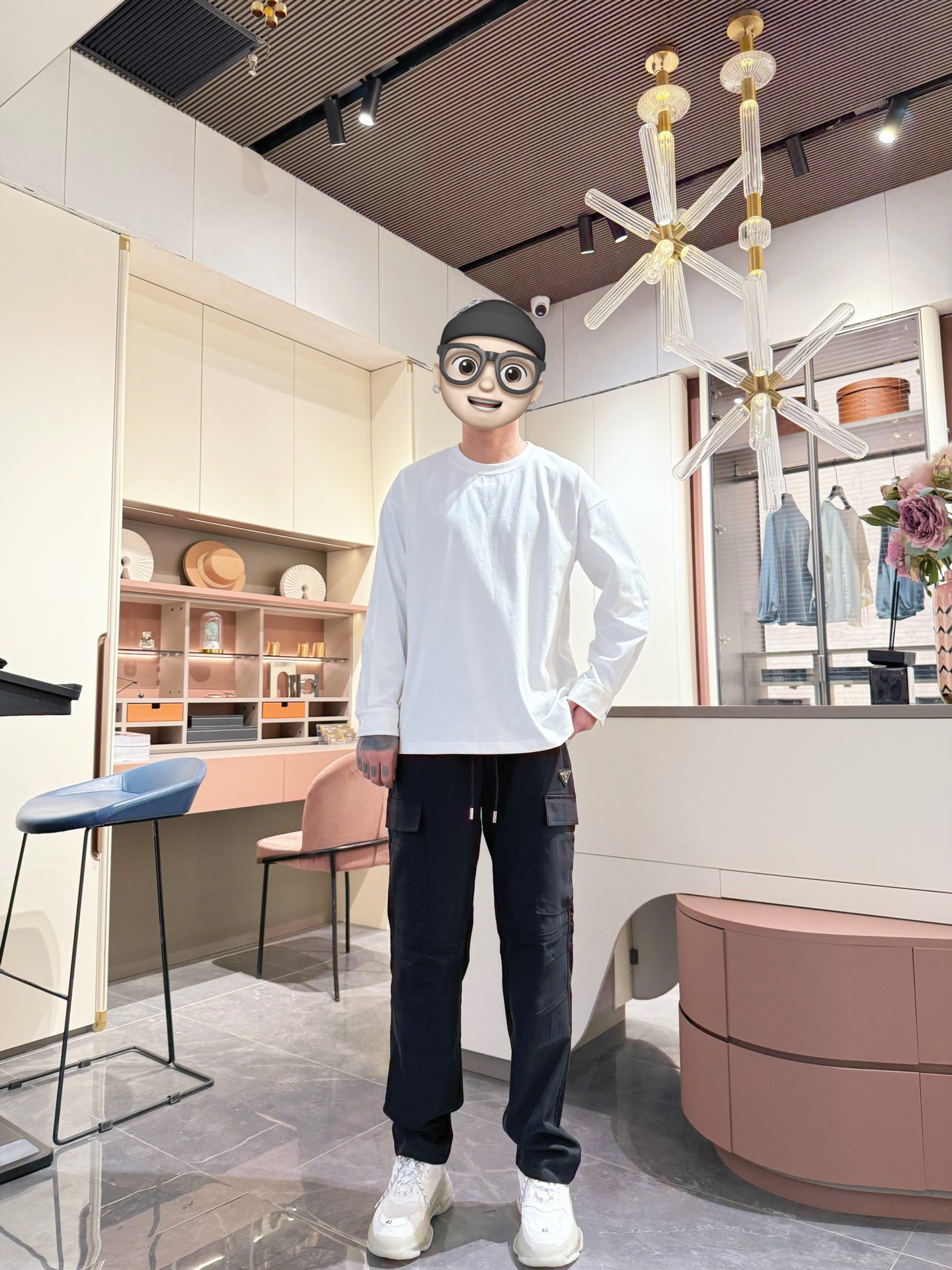   普拉达  顶级货品🐮🆕2025春夏新款休闲裤！官网同步发售。品牌经典LOGO休闲裤 ，定制面料，舒适