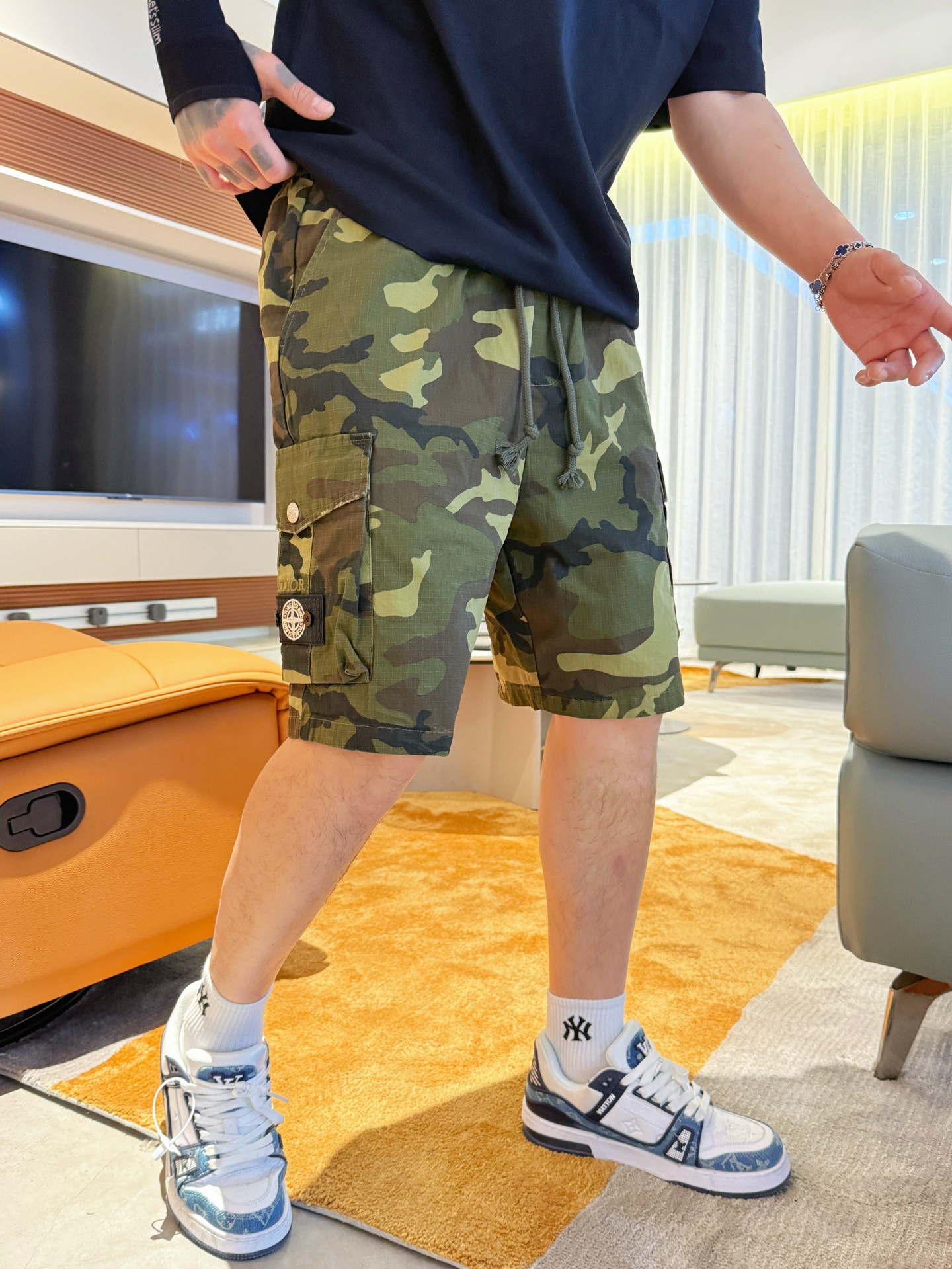 Dior  休闲短裤服装 3