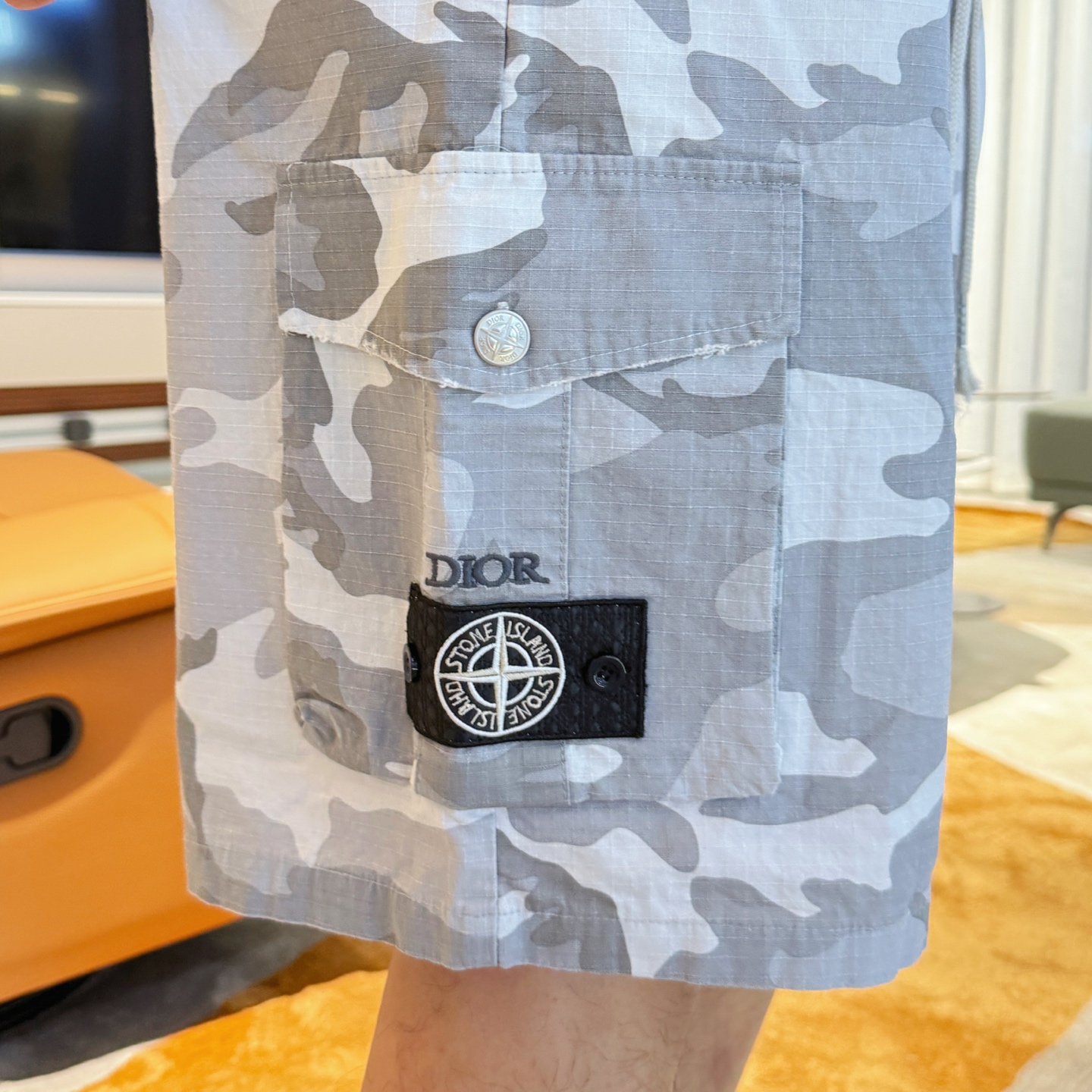 Dior  休闲短裤服装 8