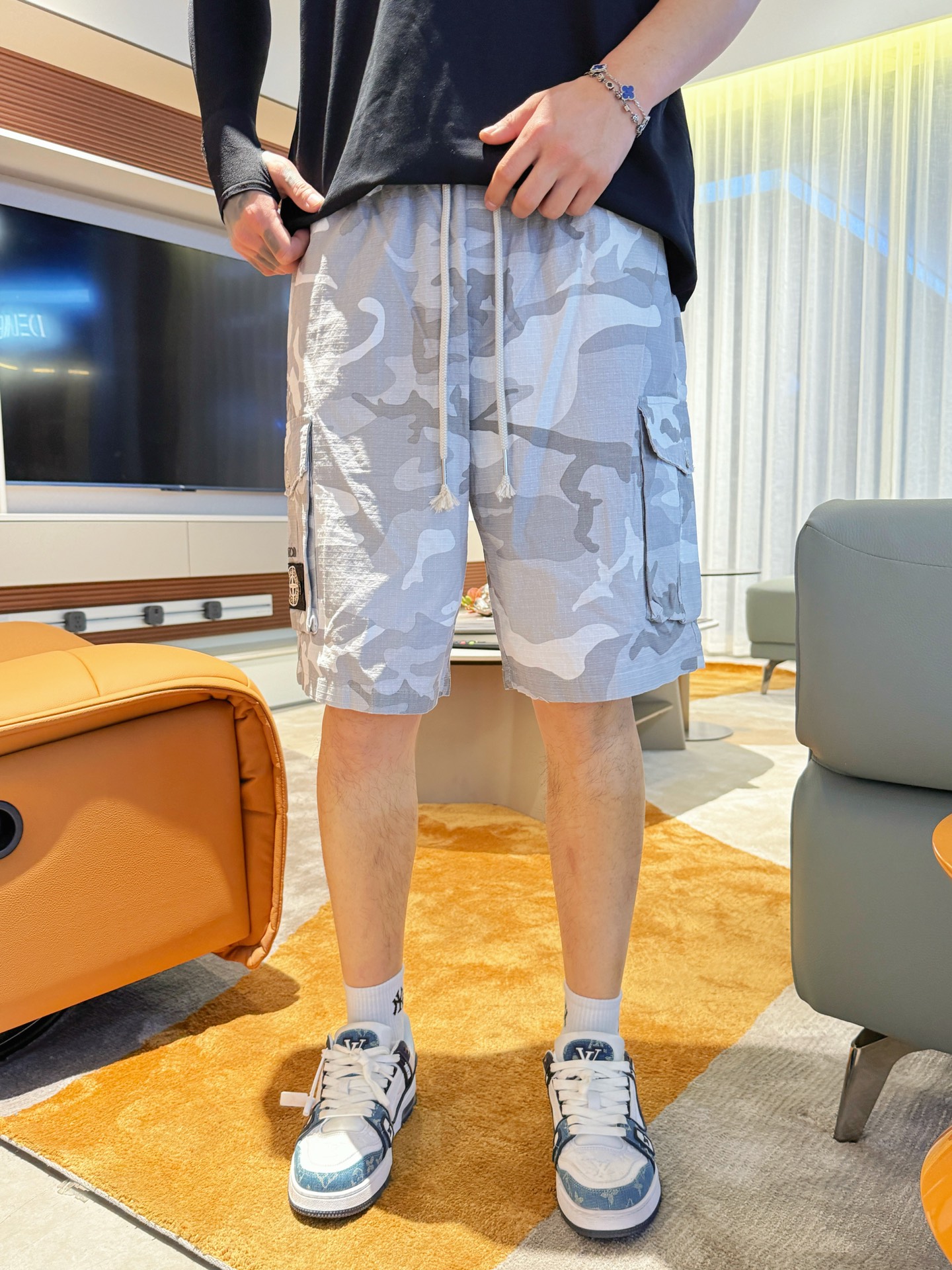 迪奥  顶级货品🐮🆕2025夏季新款休闲短裤！官网同步发售...