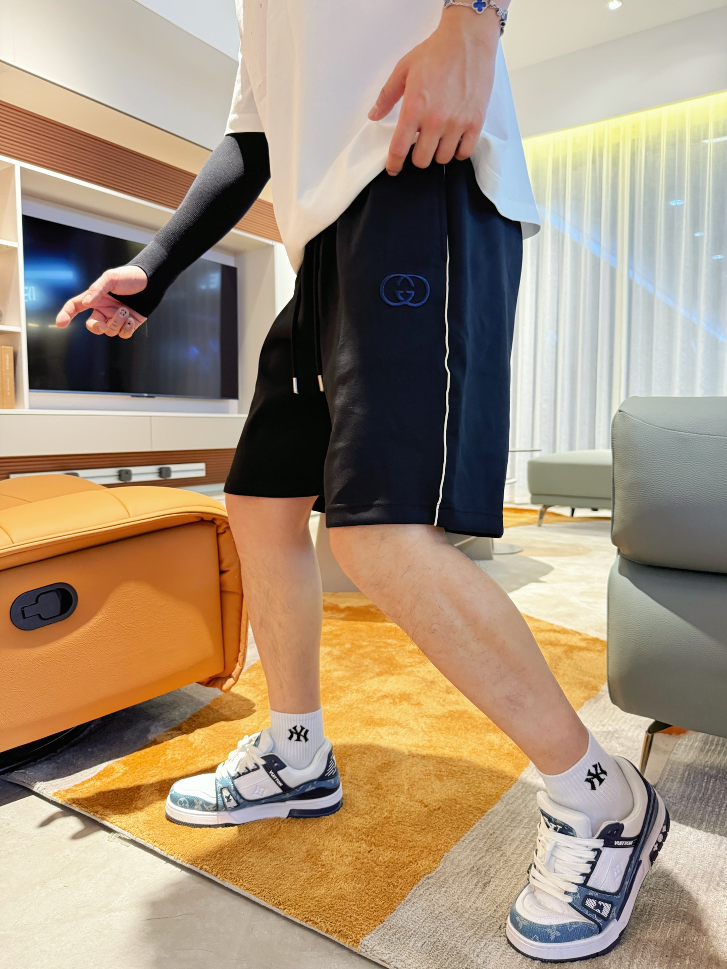 古奇  顶级货品🐮🆕2025夏季新款休闲短裤！官网同步发售...