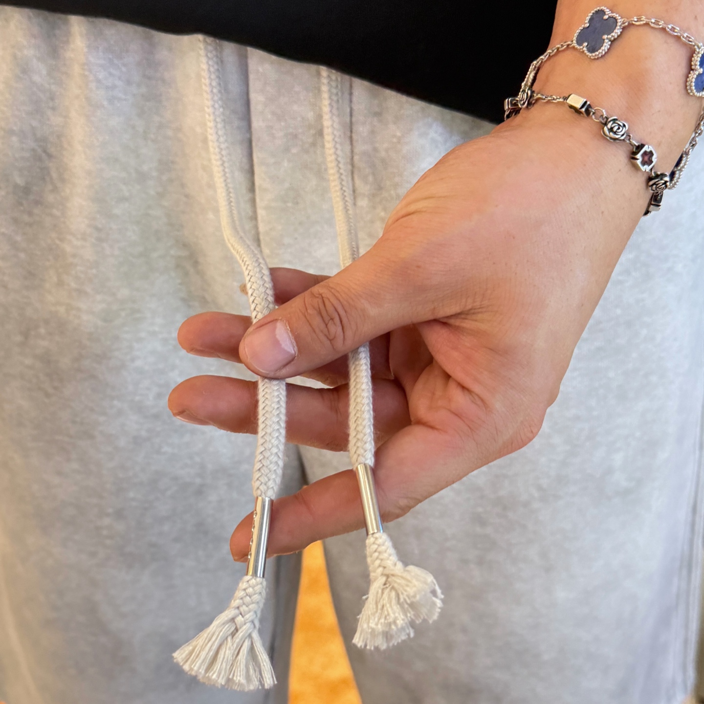 Balenciaga  休闲短裤服装 9