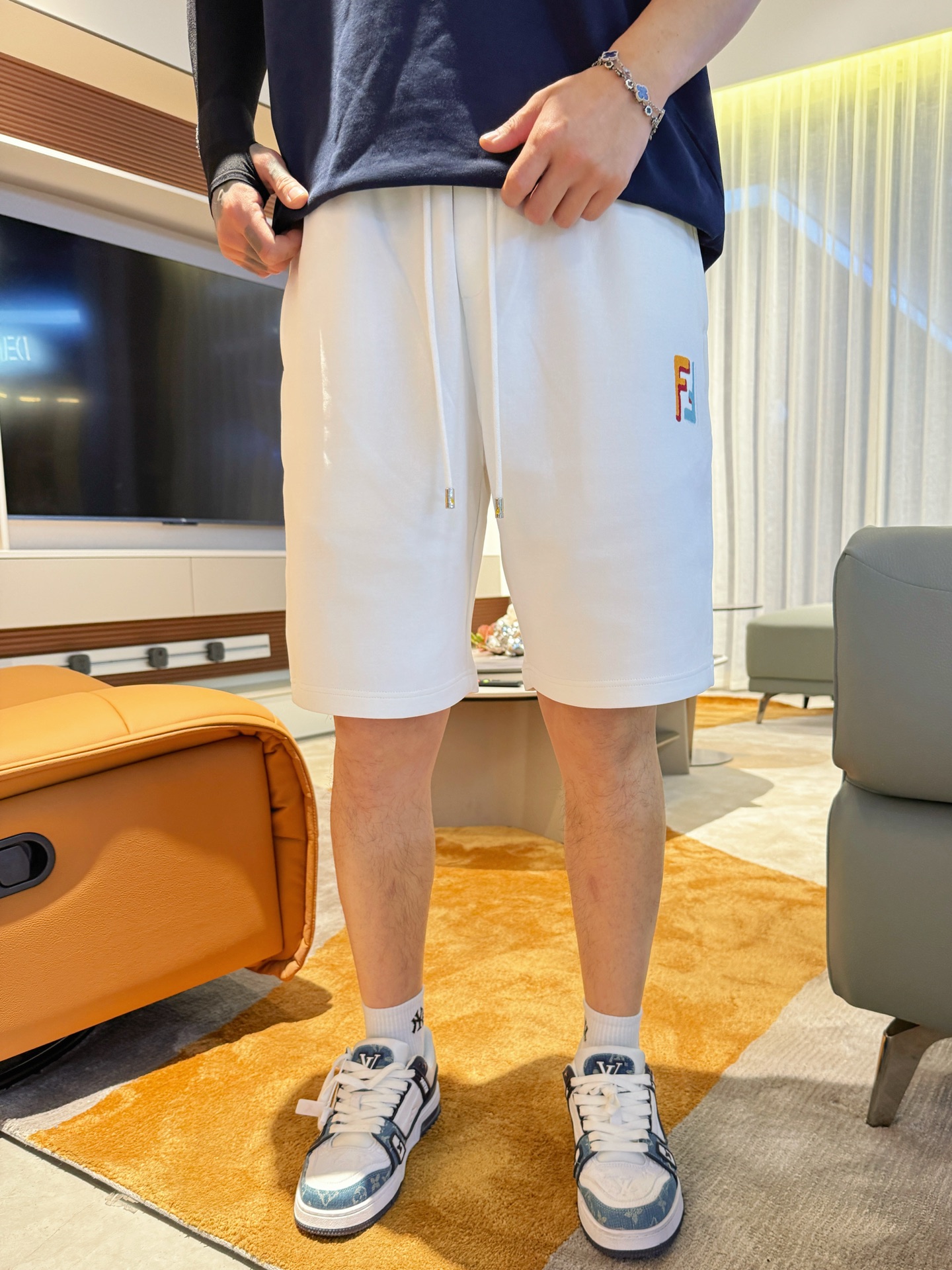 Fendi  休闲短裤服装 2