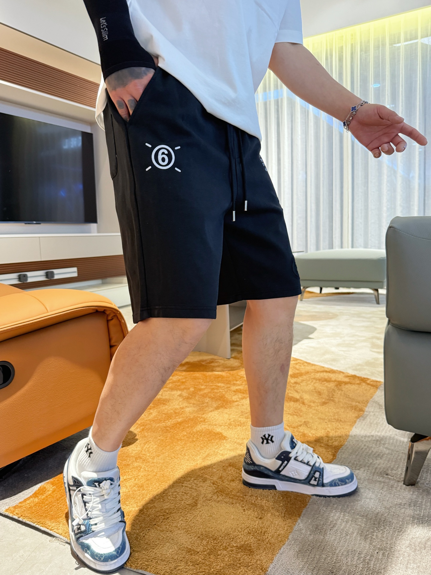 Maison Margiela  休闲短裤服装 3