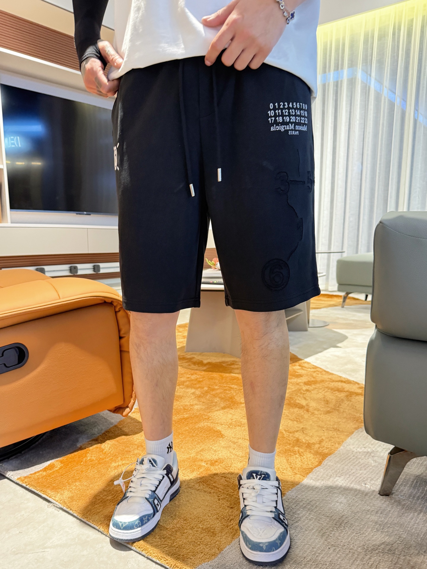 马吉拉  顶级货品🐮🆕2025夏季新款休闲短裤！官网同步发...