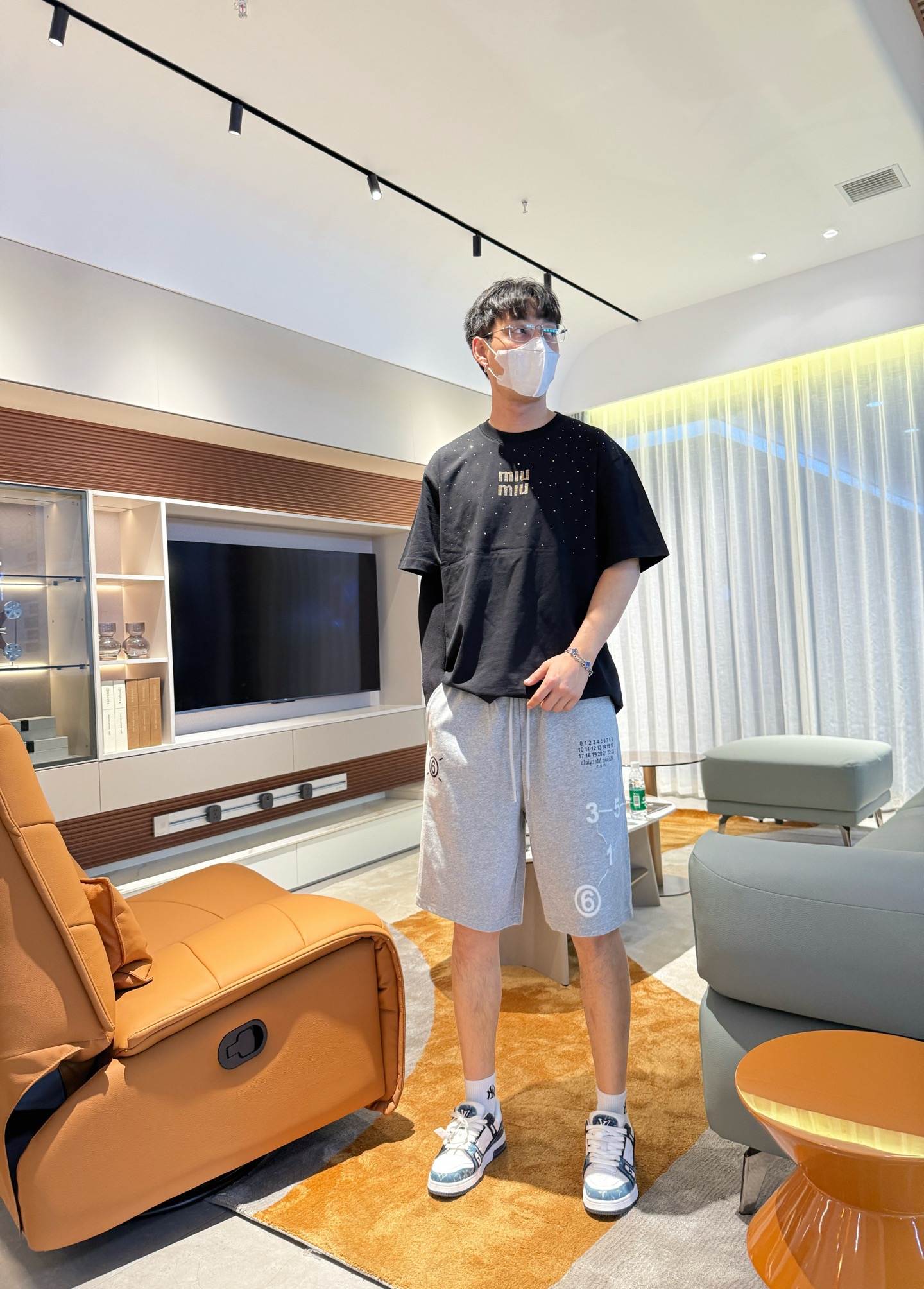 Maison Margiela  休闲短裤服装 5