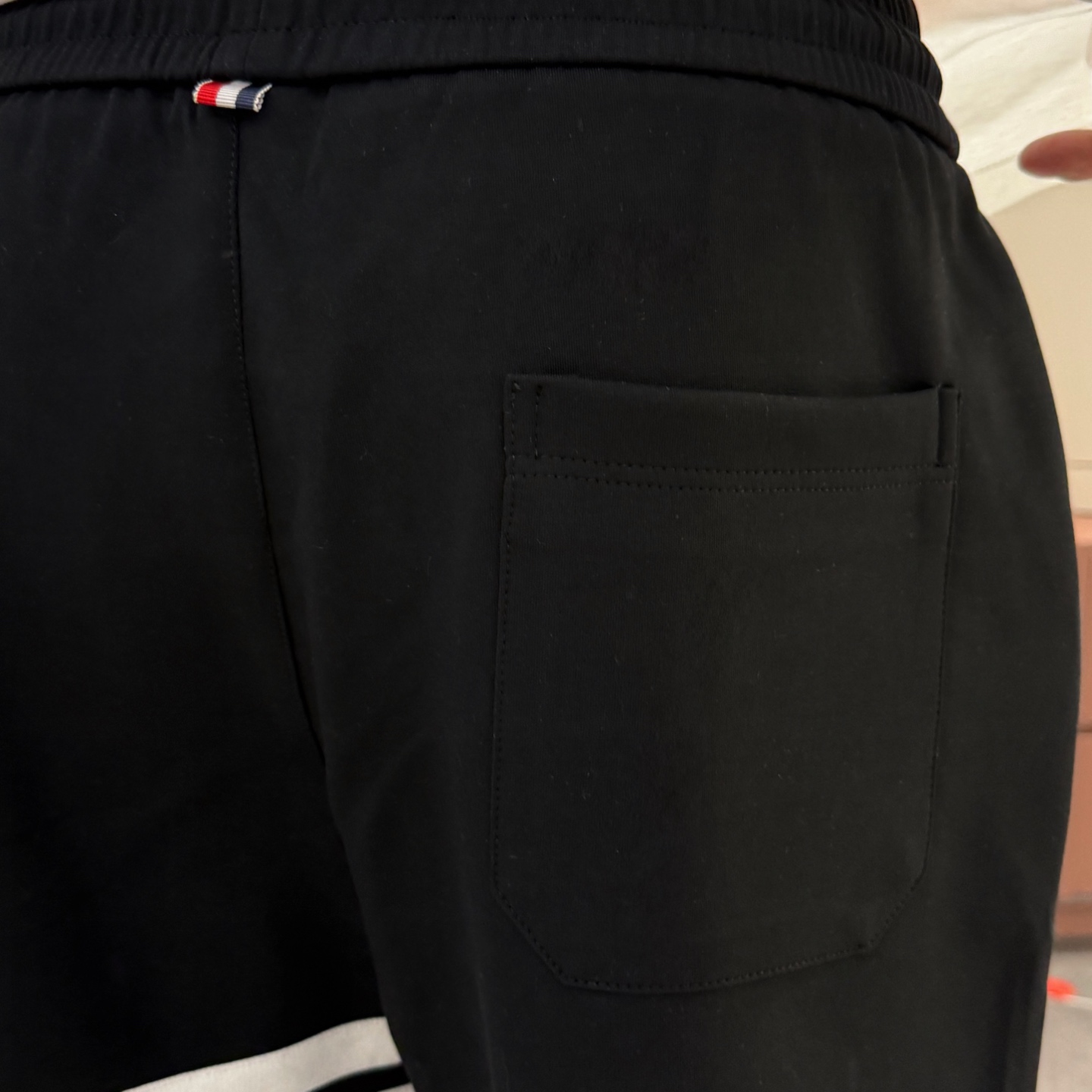 TB 顶级货品🐮🆕2025夏季新款休闲短裤！官网同步发售。品牌经典LOGO休闲裤 ，定制面料，舒适度极好