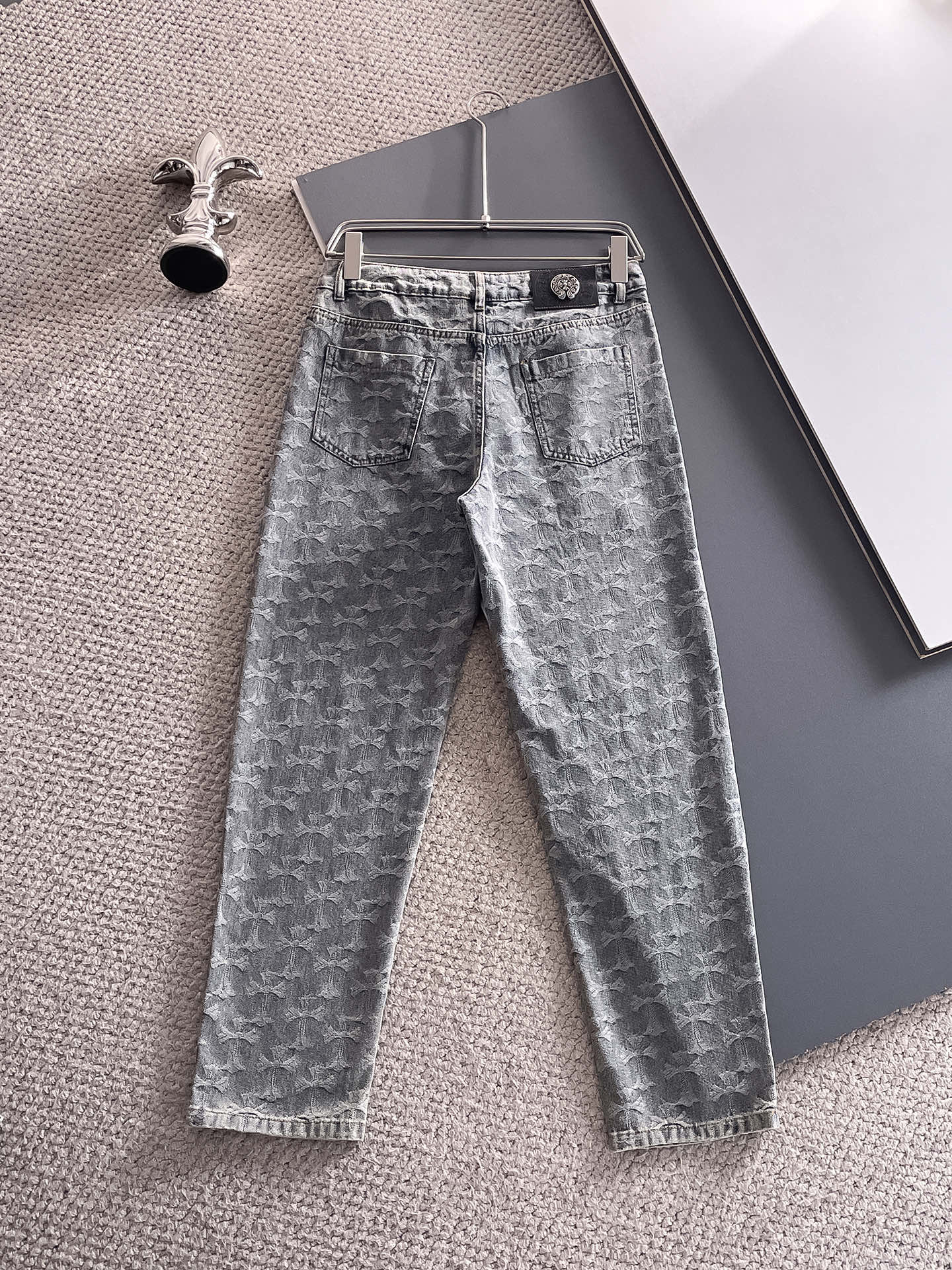“2025 New Crocson Jeans: Original Re-engineering, Classic Logo Design, Customized Cowboys Welcome!” - 图片 2
