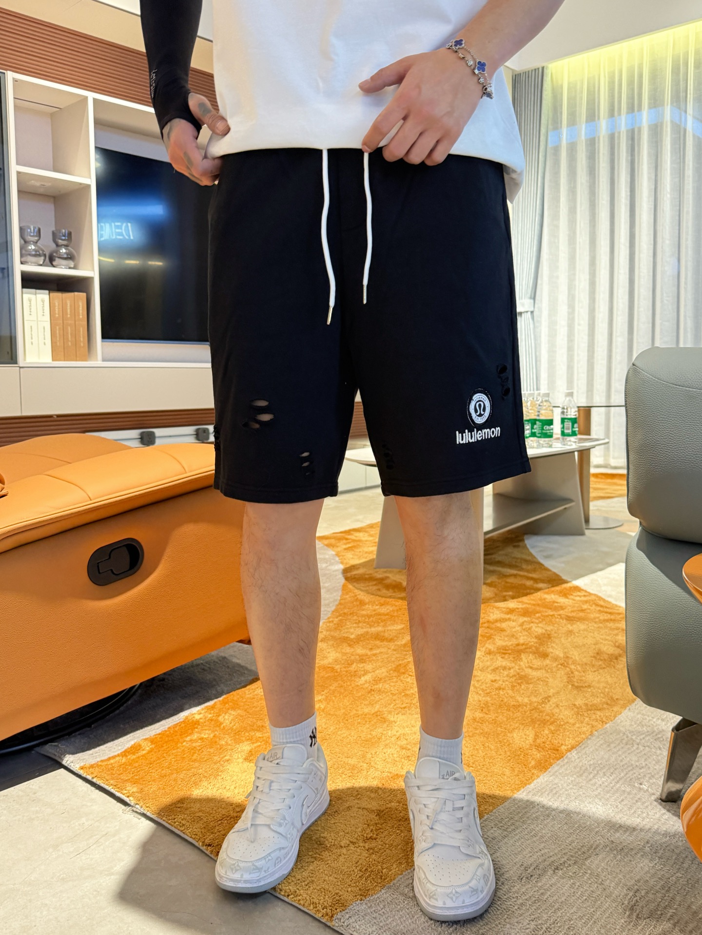 Lulu  休闲短裤服装 2