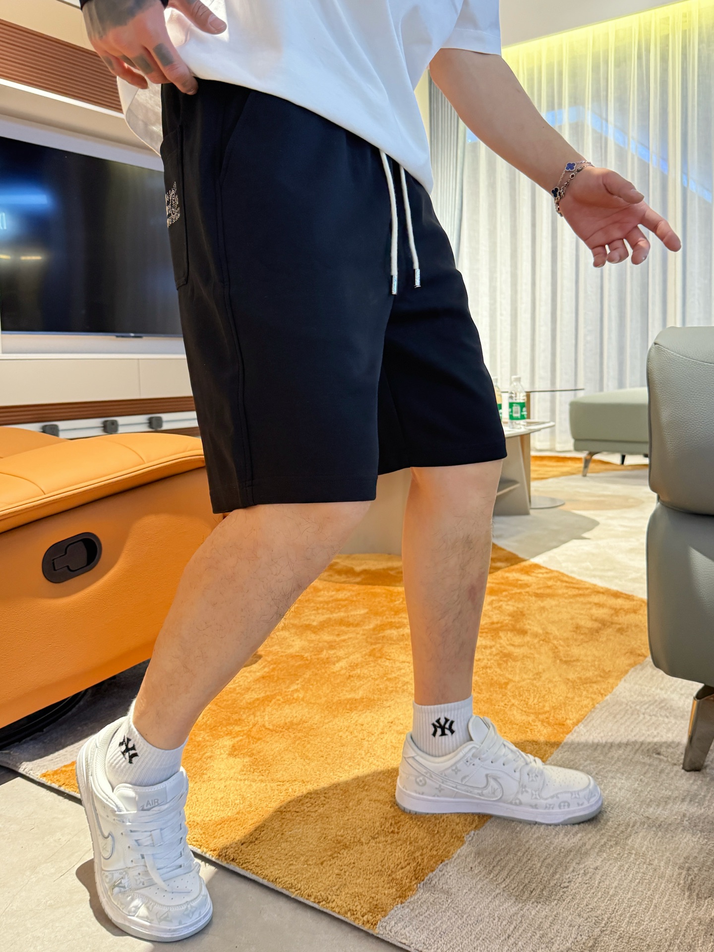 Maison Margiela  休闲短裤服装 3