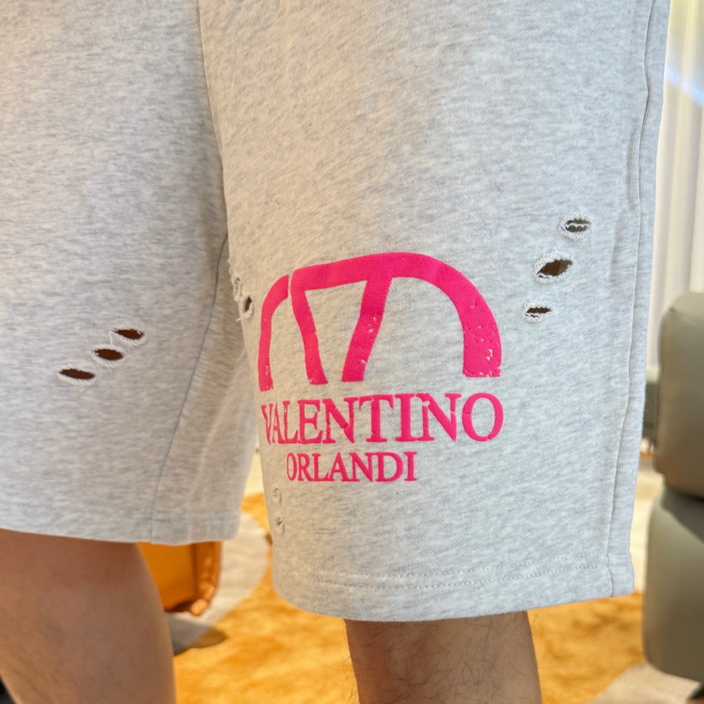 Valentino  休闲短裤服装 7