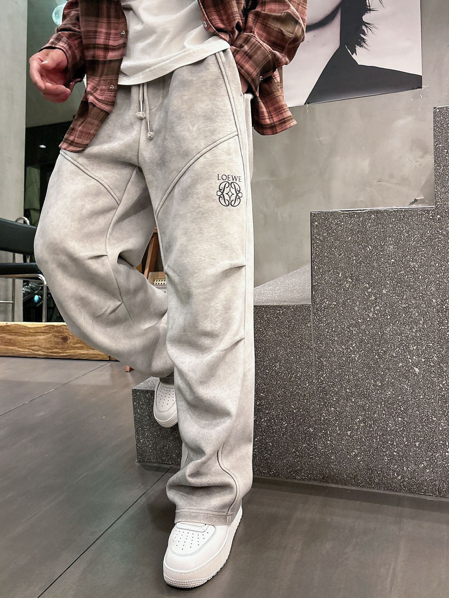 Loewe Logo Print Casual Pants: New Autumn/Winter Collection 2 i1757496153600 6209 0 13