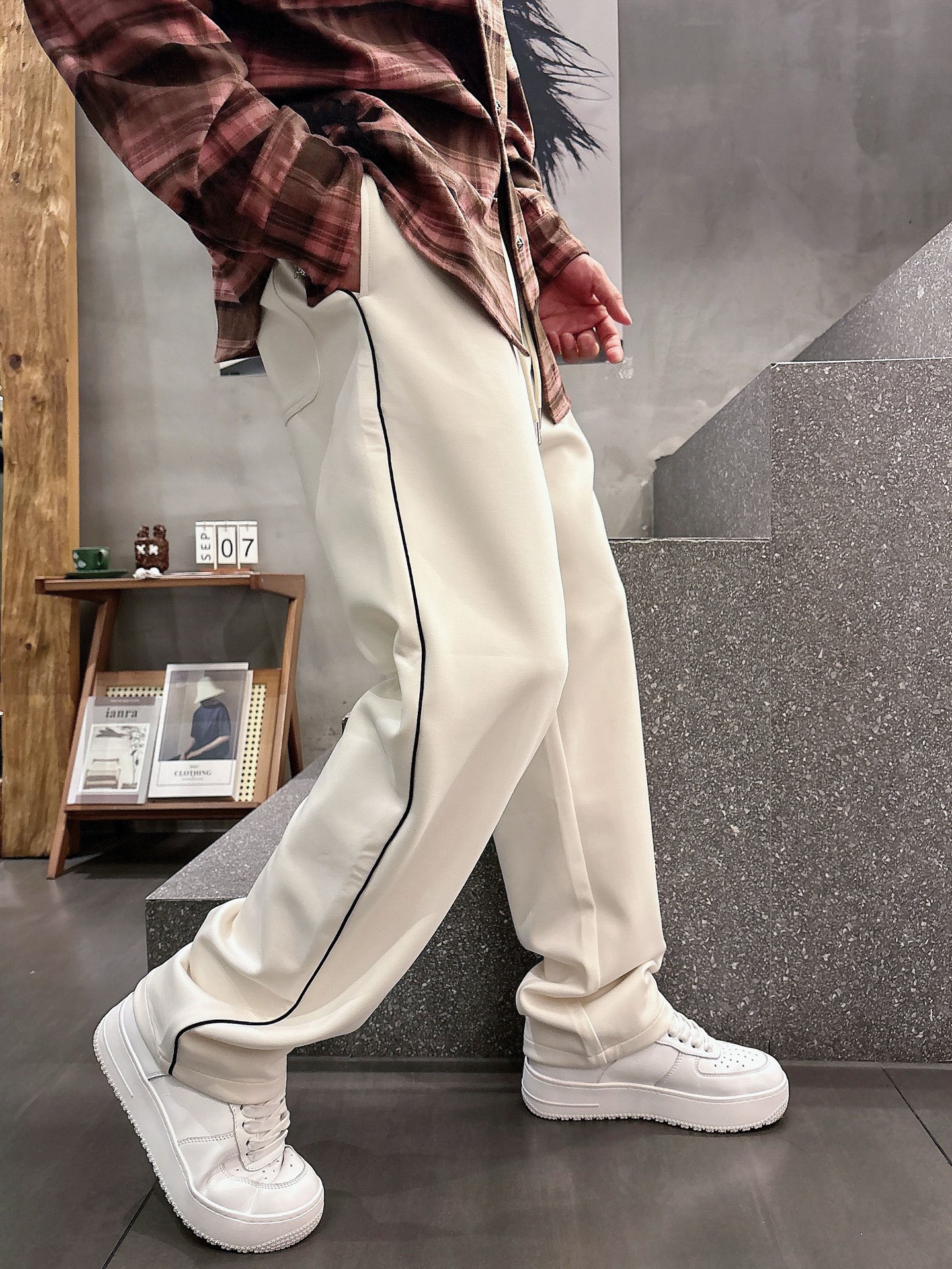 Celine Logo Print Casual Pants - Comfort & Style, Premium Quality 4 i1757496258967 6179 0 8